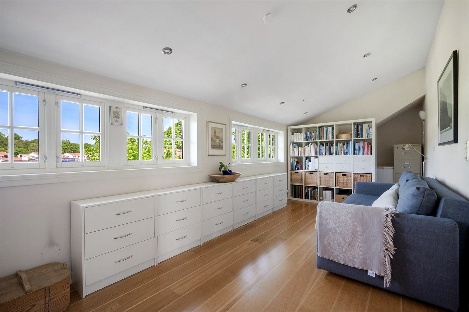 Bibliotek/TV-stue/soverom (2.etg) Galleribilde