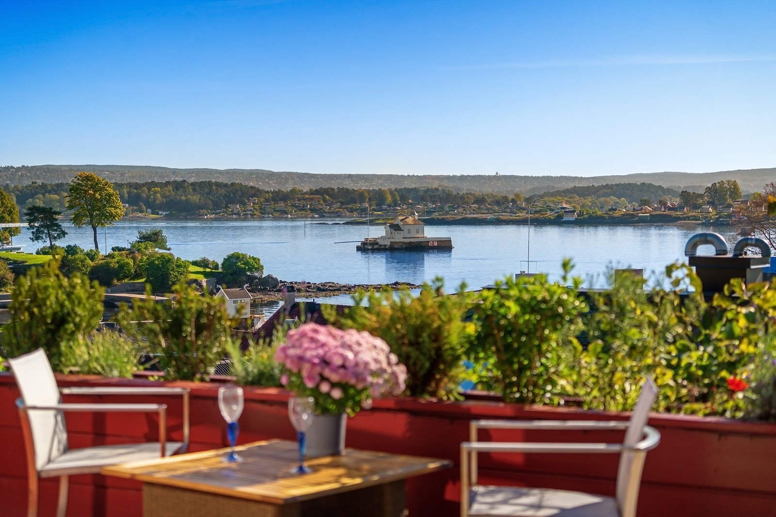 Fra terrassen i 2.etg Galleribilde