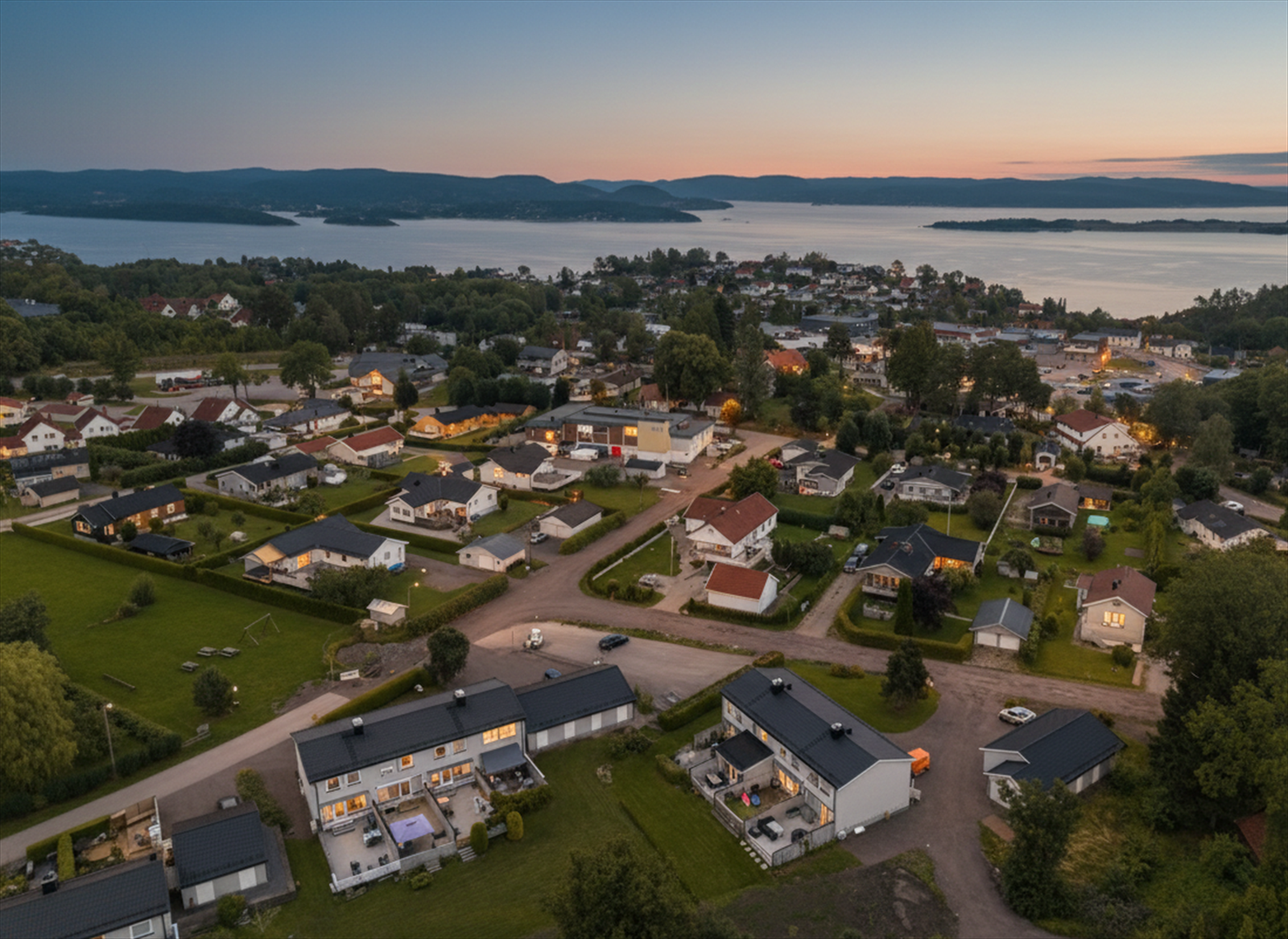 Boligen er beliggende barnevennlig i rolige omgivelser på Neperud. Kort vei til barnehage, skoler og dagligvare
Foto: Tor Harald Johannessen Galleribilde