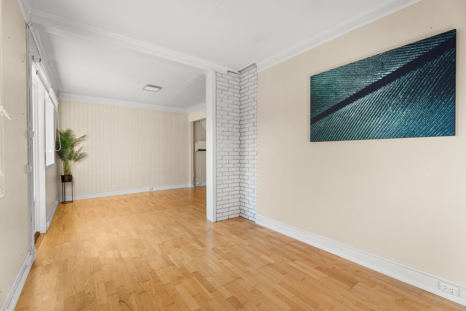 Her er det plass til sofagruppe og eventuelt skap til oppbevaring. Galleribilde