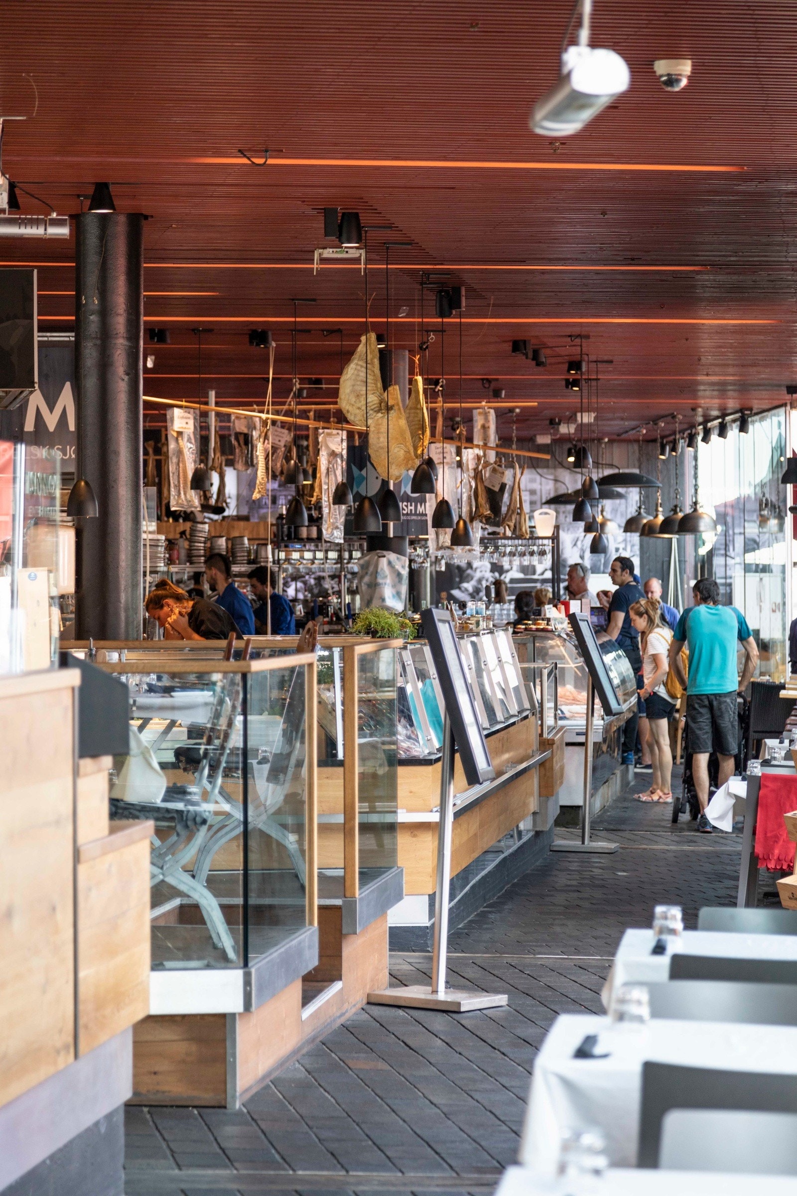 Kort vei til ferske råvarer med få minutter til Fisketorget. Galleribilde