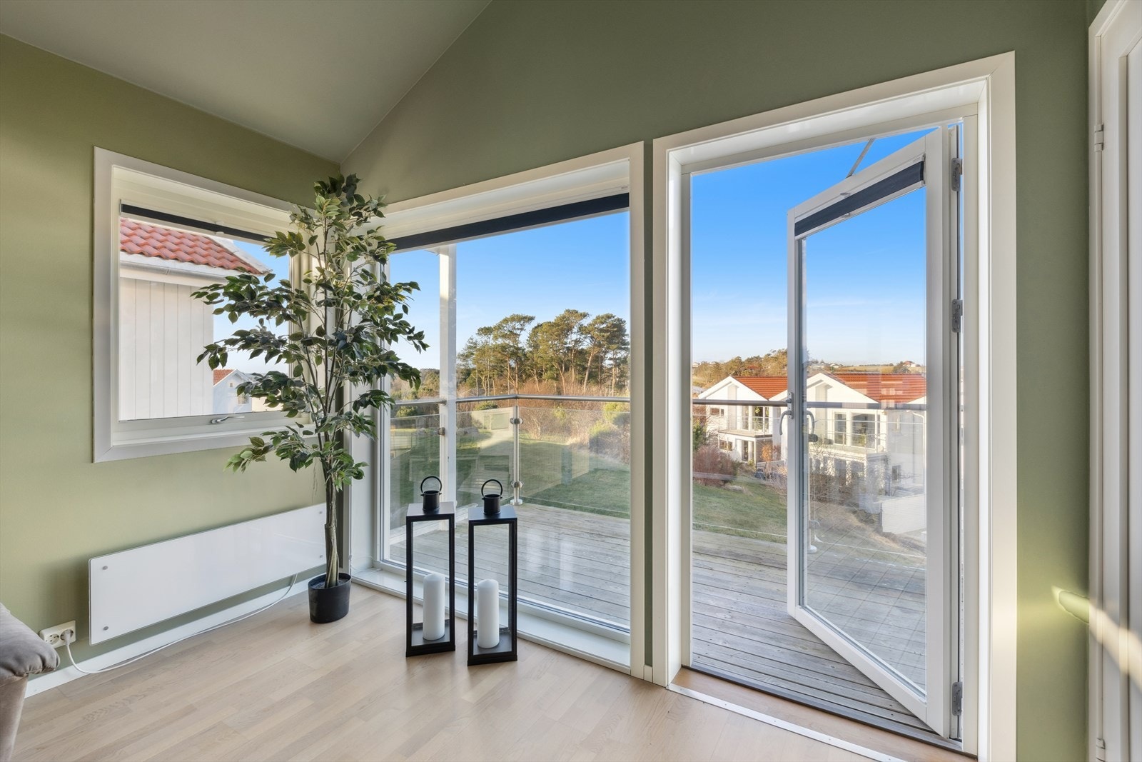 3. etg: Utgang til balkong Galleribilde