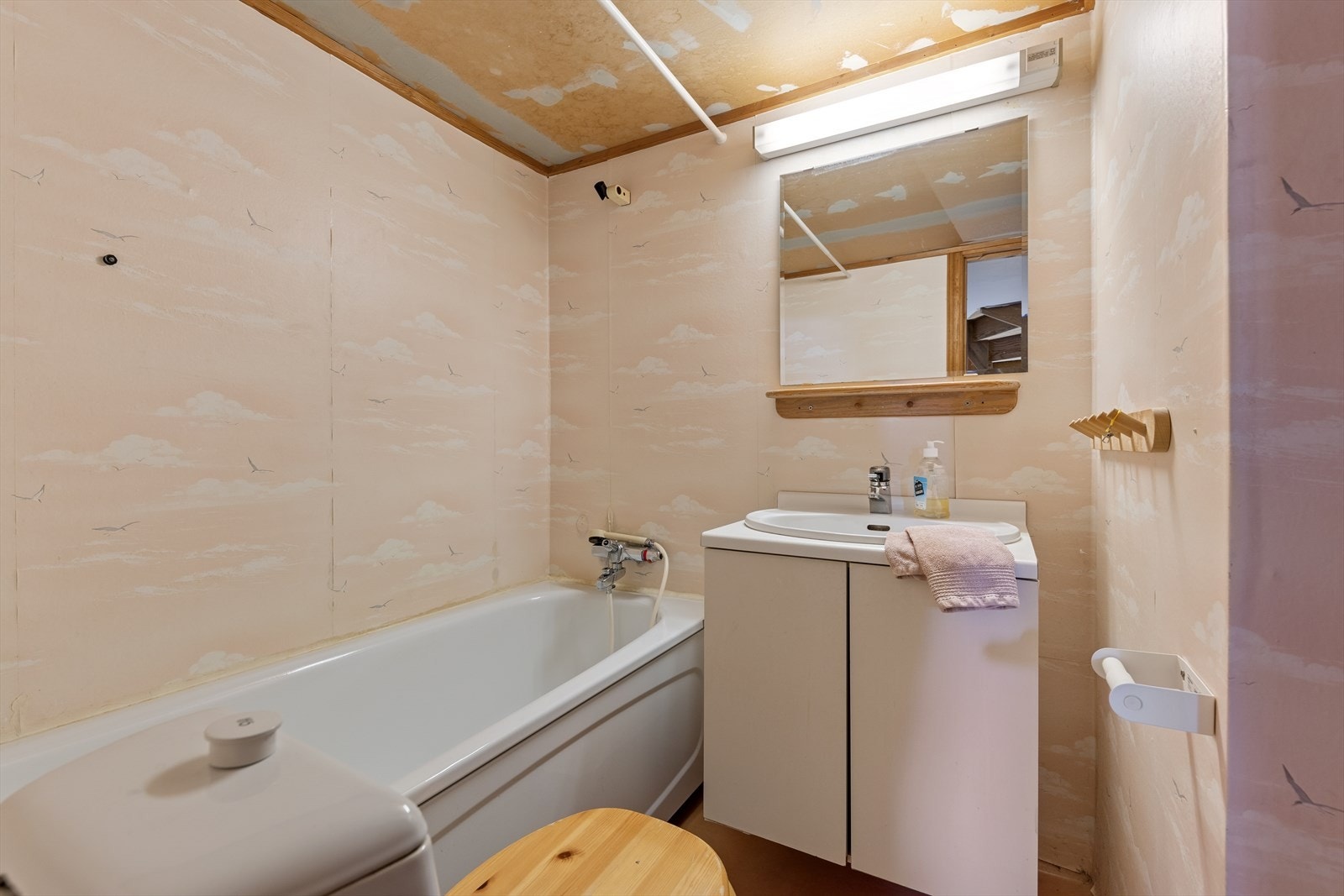 Baderom i kjelleretasjen Galleribilde