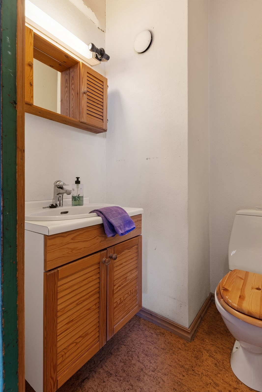 Gjestetoalett i 2.etasje Galleribilde