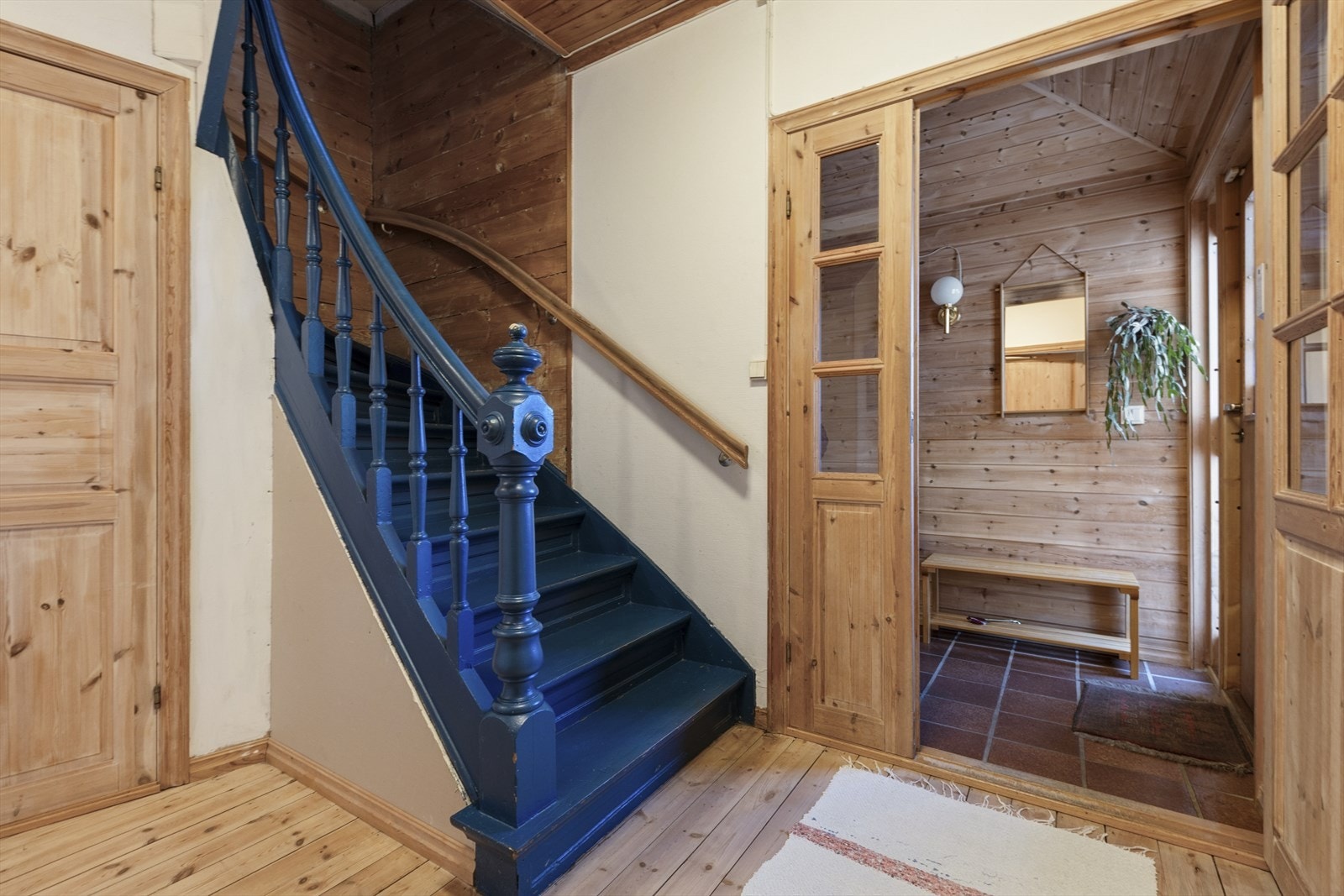 Entré/gang i 1.etasje Galleribilde