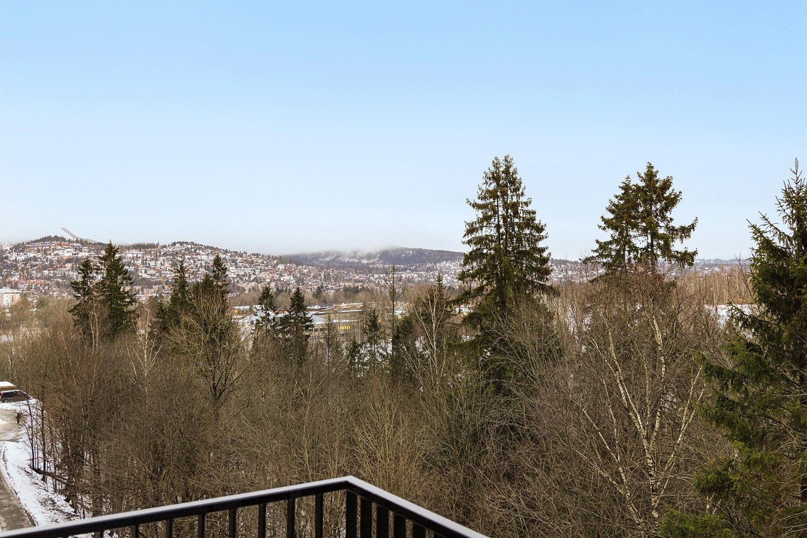 Fin utsikt mot Mærradalen. Galleribilde