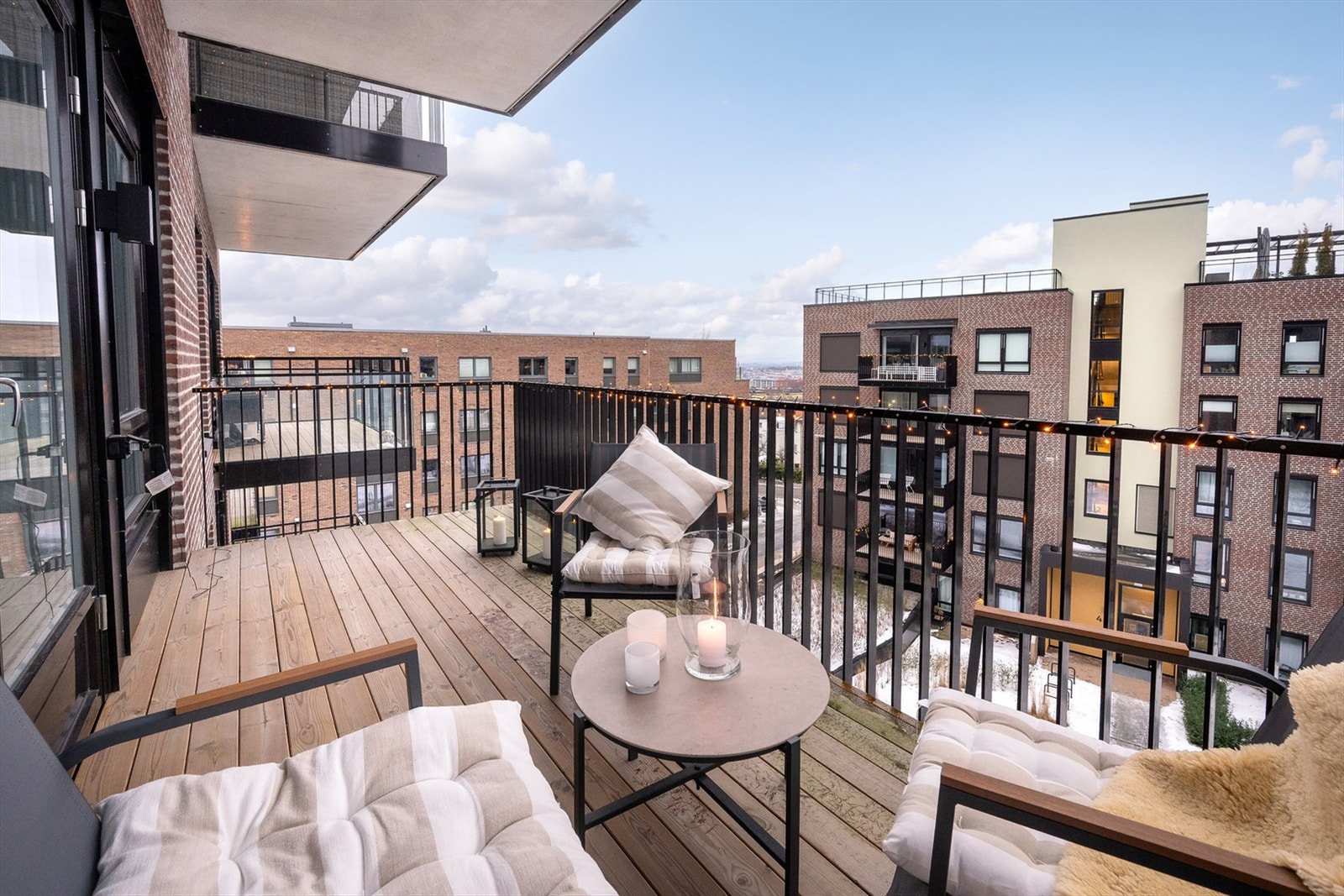 Stor balkong på hele 10 kvm. Galleribilde