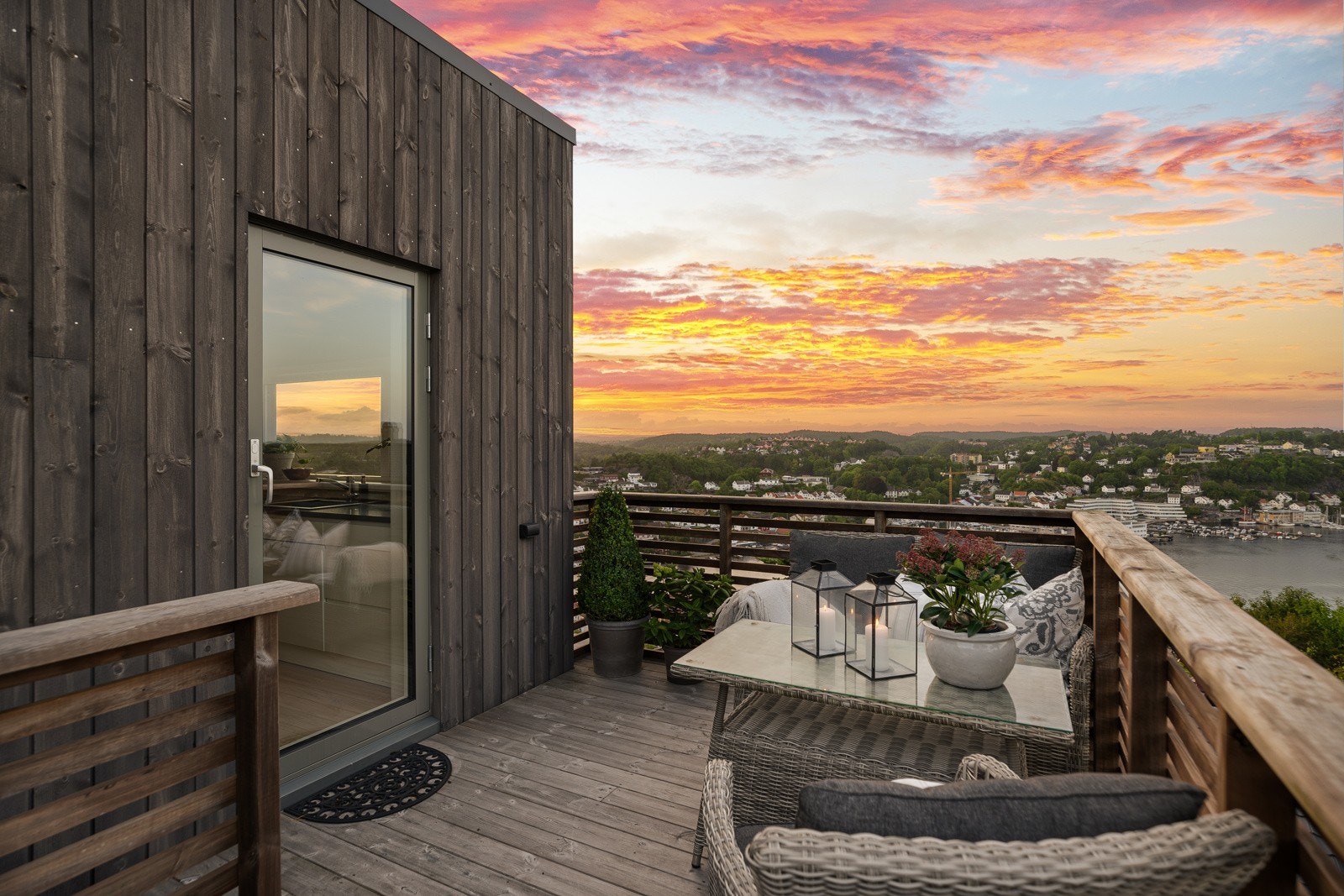 Kveldsmagi. Galleribilde