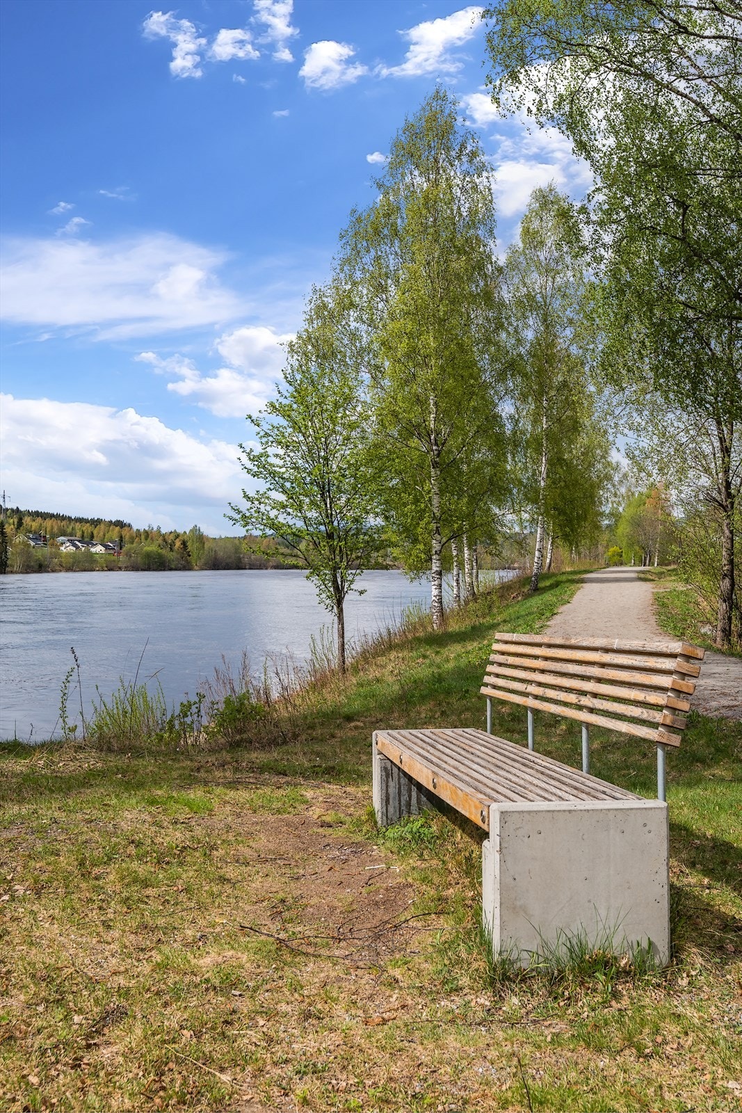 Og her finner du også strandpromenaden som er en fantastisk tursti langs Glomma. Galleribilde