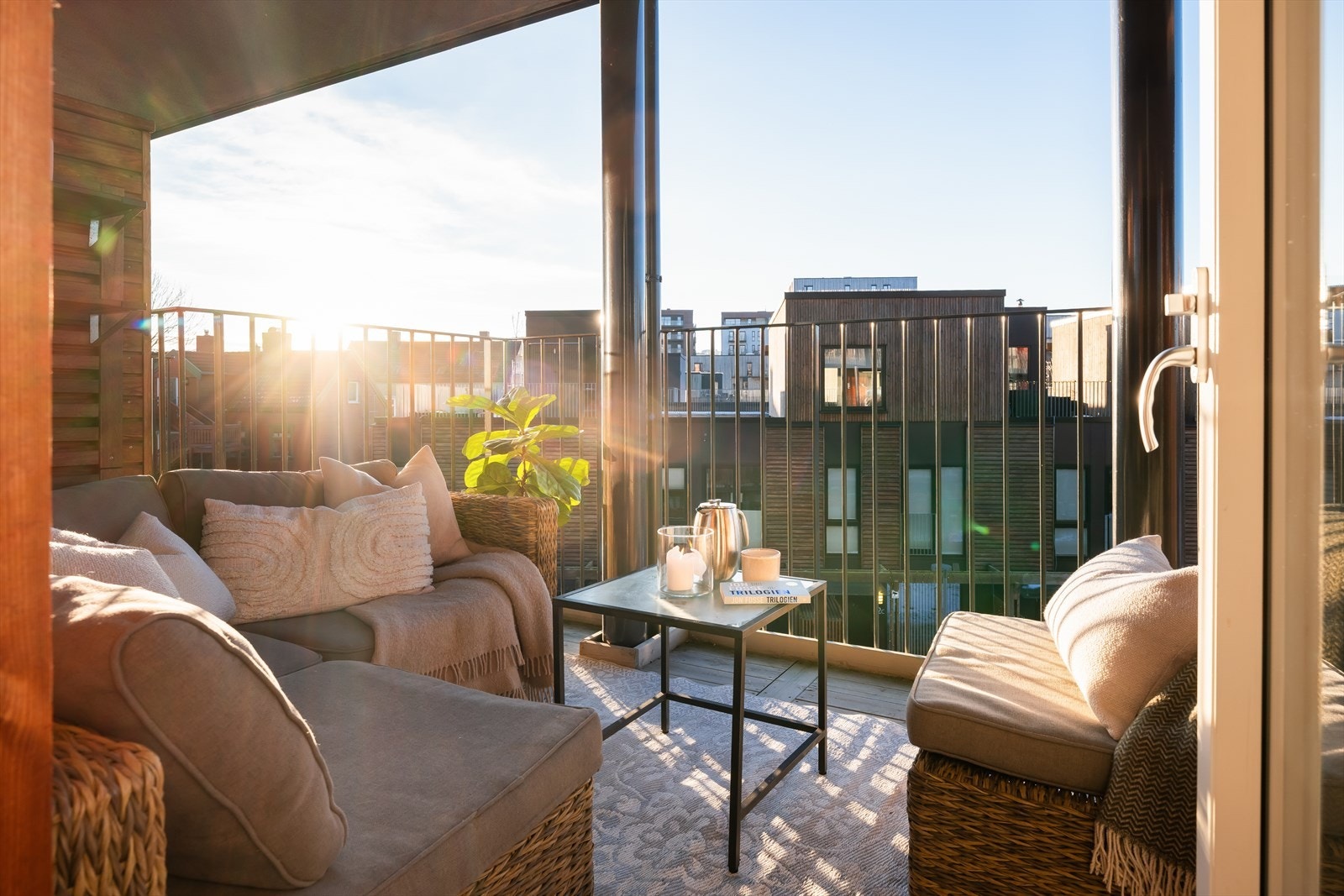 Velkommen til Ladebekken 9C! En innbydende 2-roms selveierleilighet med attraktiv beliggenhet på Lilleby! Foto: Eivind Mølnå Galleribilde