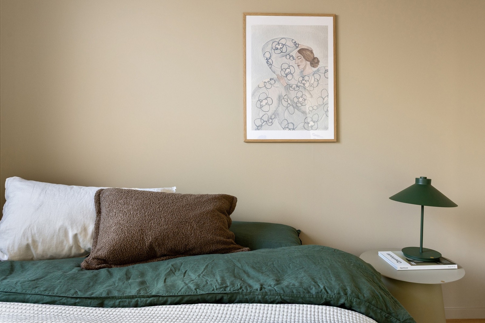 Rommet er vendt mot rolige omgivelser, så her er alt lagt til rette for en god natt med søvn. Galleribilde