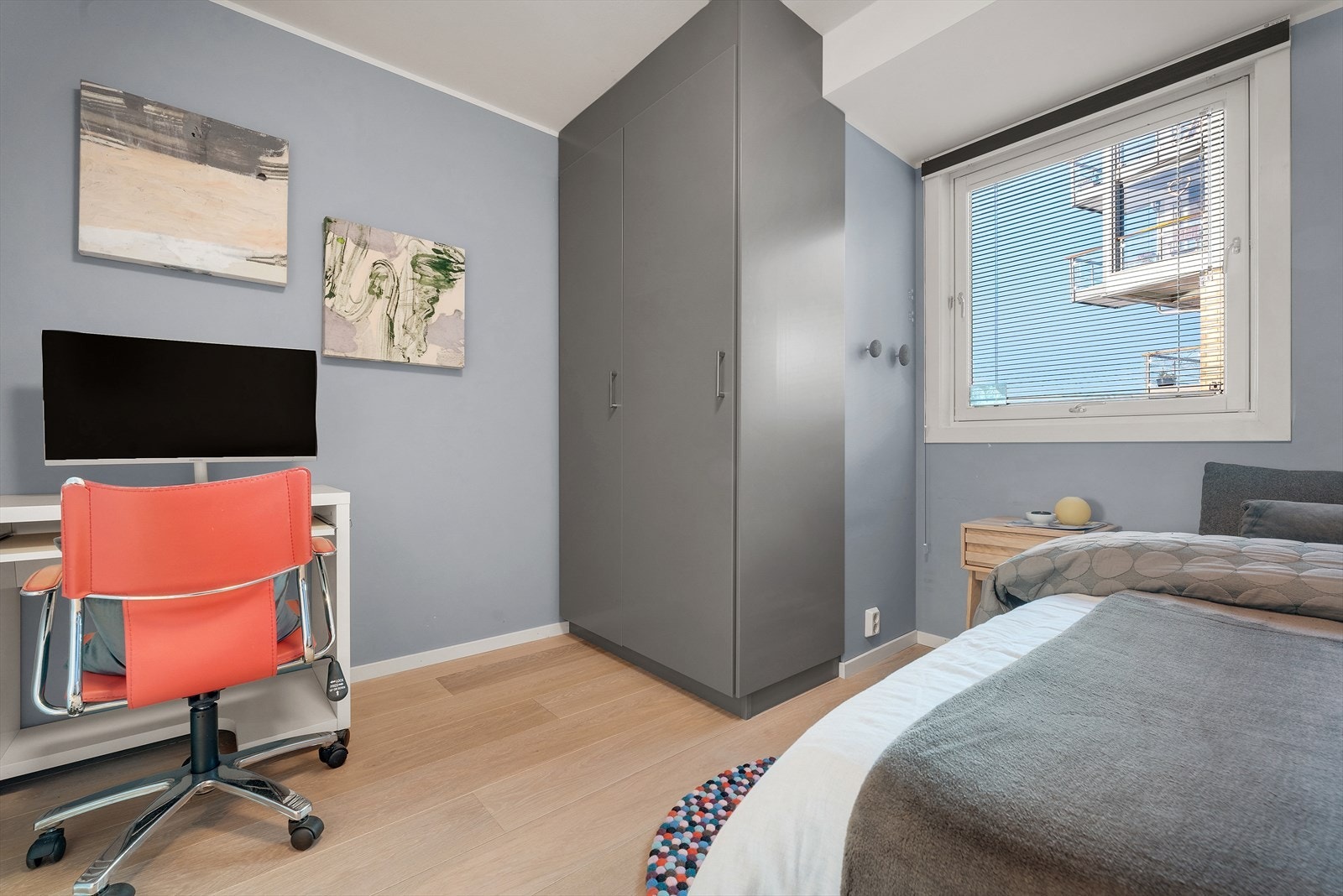 Rommet egner seg ypperlig som barne-/gjesterom Galleribilde