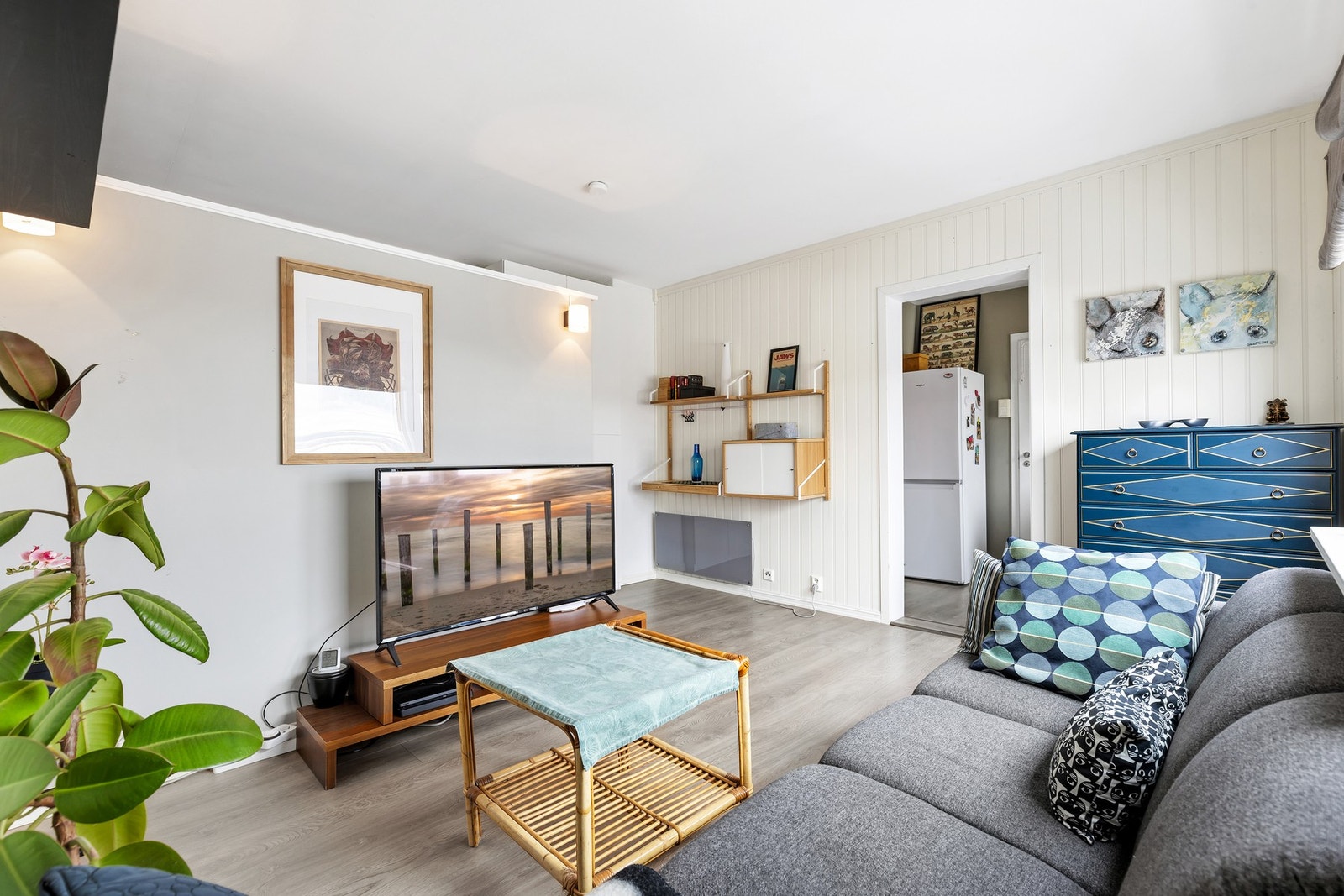 En arealeffektiv toppleilighet med 30 kvm takterrasse sentralt på Byåsen. Galleribilde