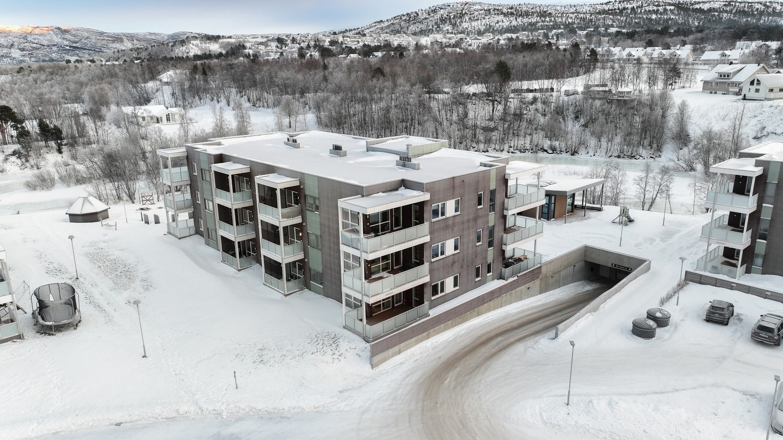 Jakt, fiske og fantastiske turforhold er heller omtrent aldri mer enn 15 minutter unna. Galleribilde