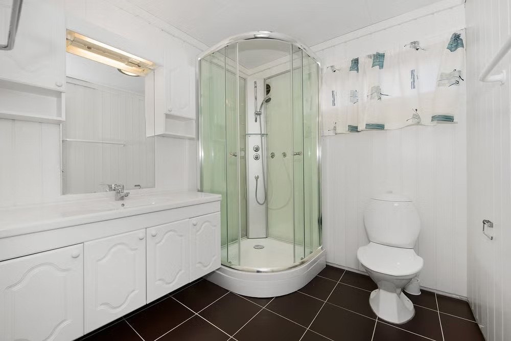 Baderom i 1. etasje. Galleribilde