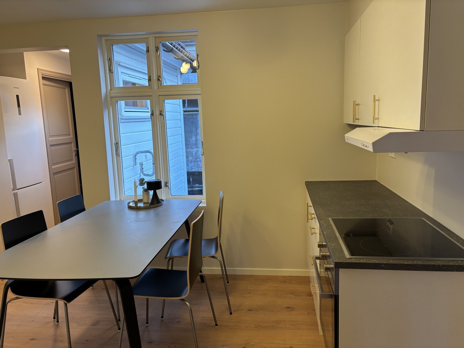 Kjøkken. Galleribilde