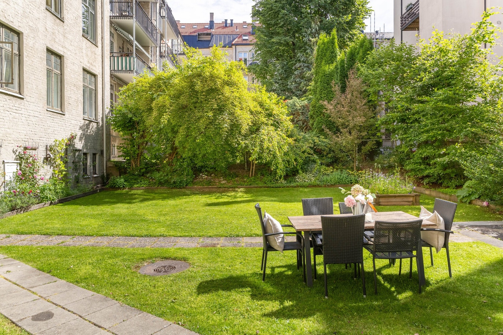 Sittegrupper for felles bruk. Galleribilde