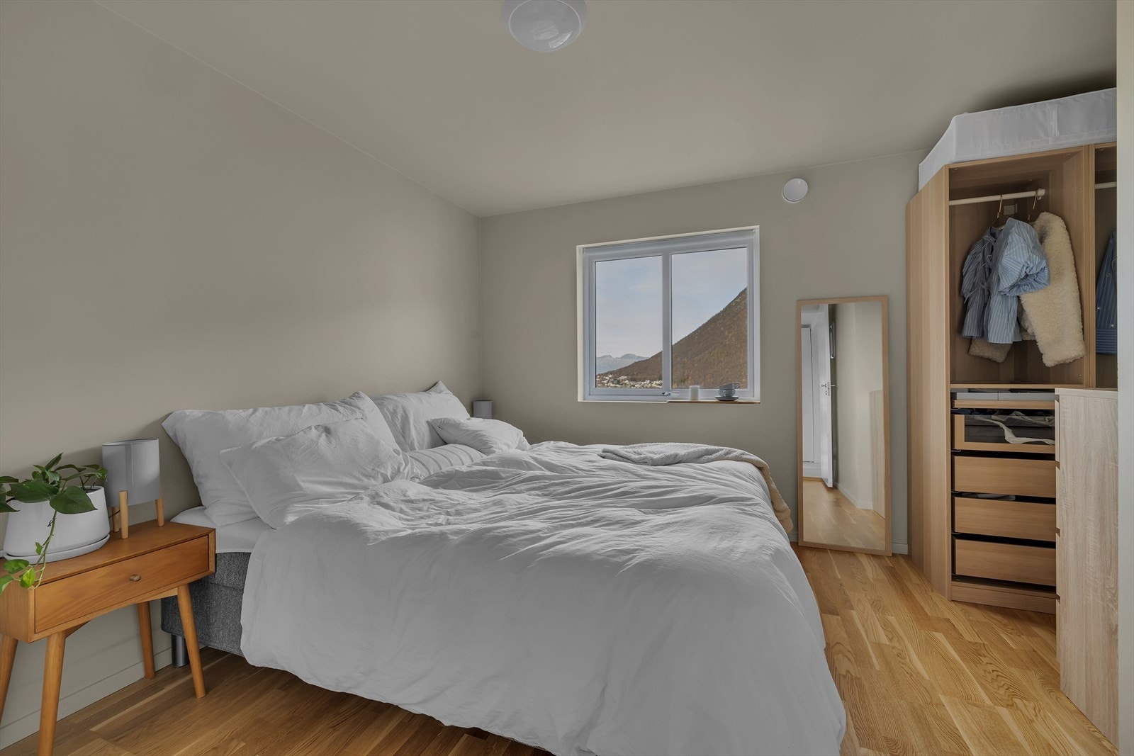 Soverom 1 Galleribilde