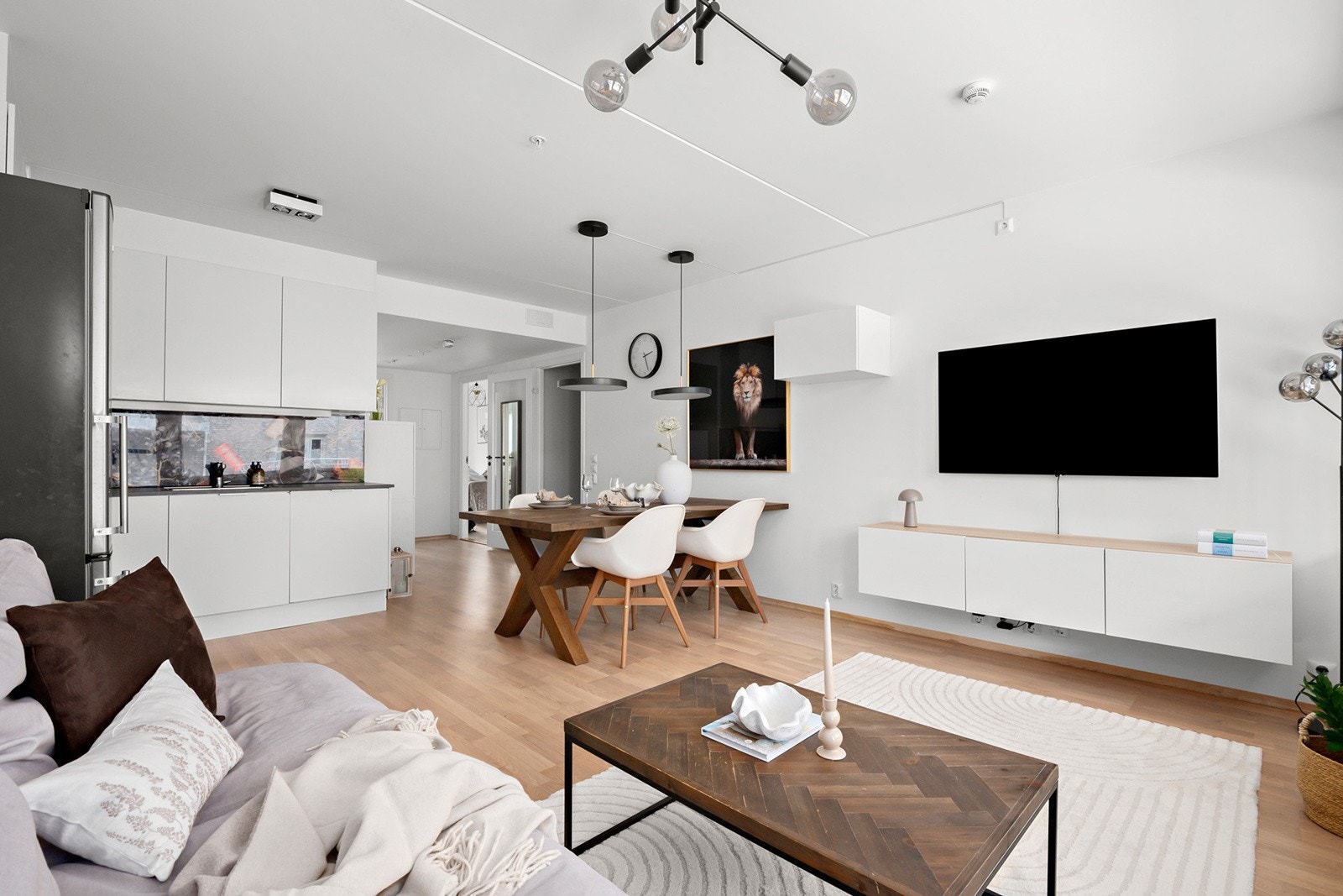 Svært attraktiv og fin 3-roms leilighet med fin standard fra 2020. Galleribilde