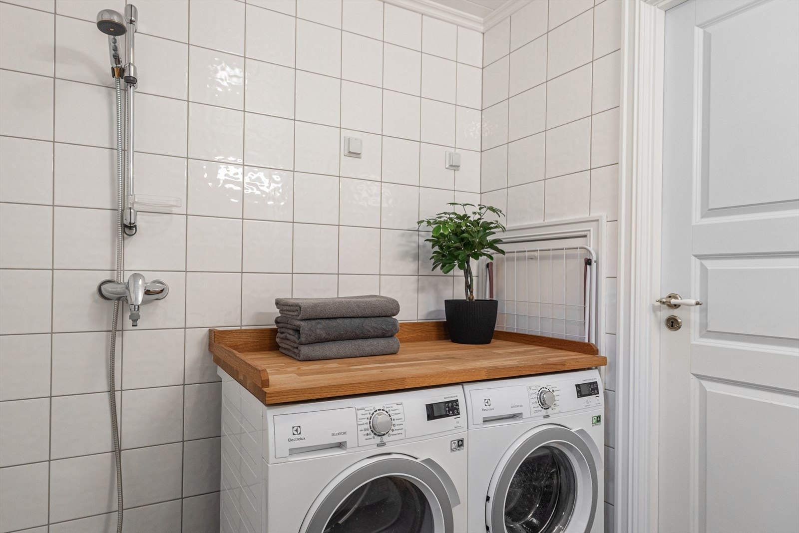 Det er opplegg for vaskemaskin og tørketrommel Galleribilde