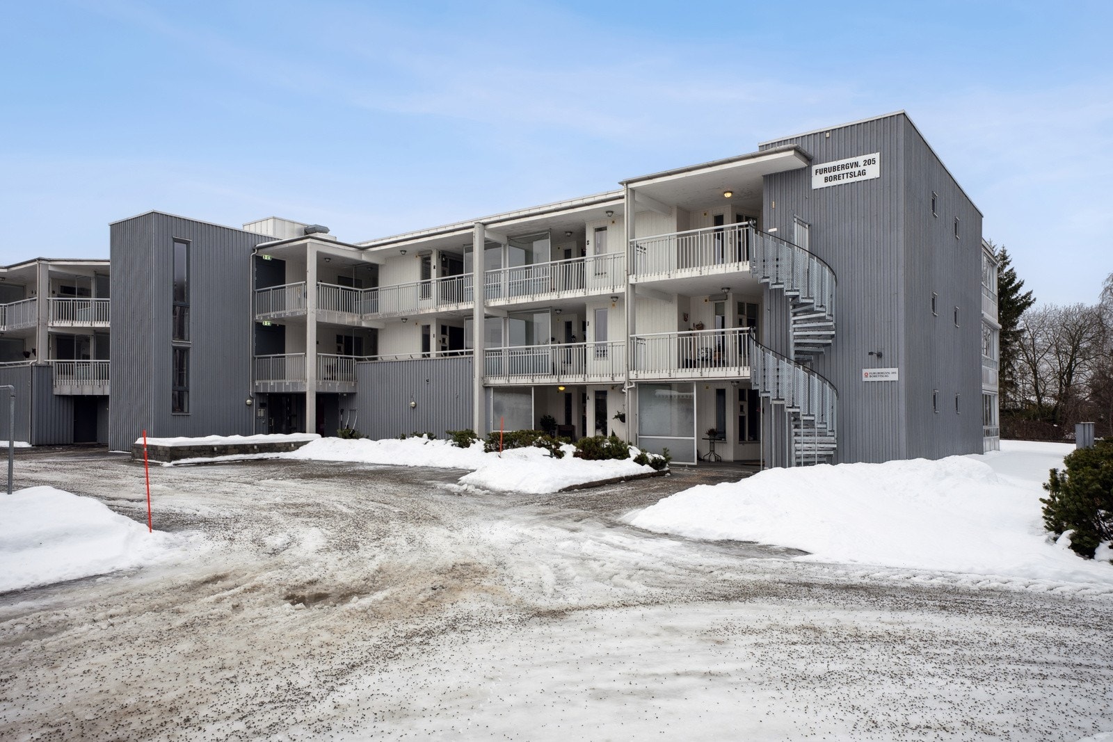 Furubergvegen 205 borettslag er veldriftet og godt etablert. Galleribilde