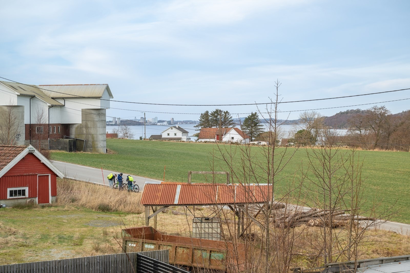 Flott havutsikt til Stavanger fra kjøkkenet. Galleribilde