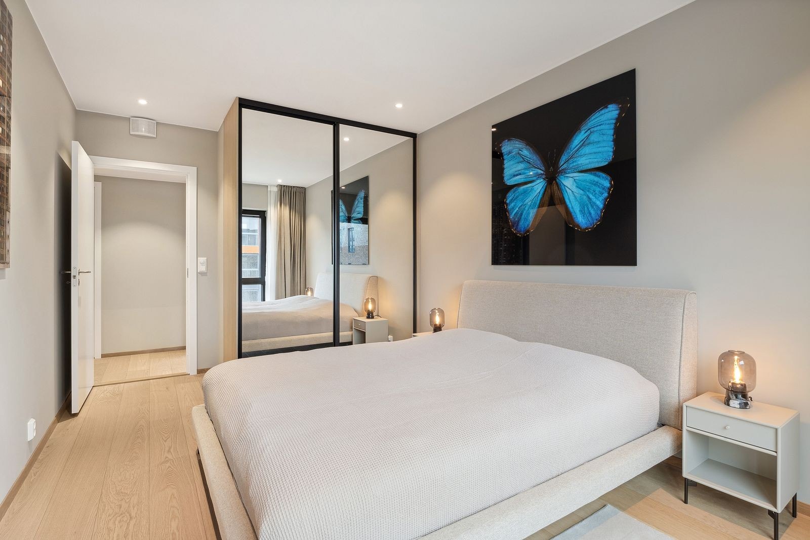 Hovedsoverom med integrert garderobeskap Galleribilde