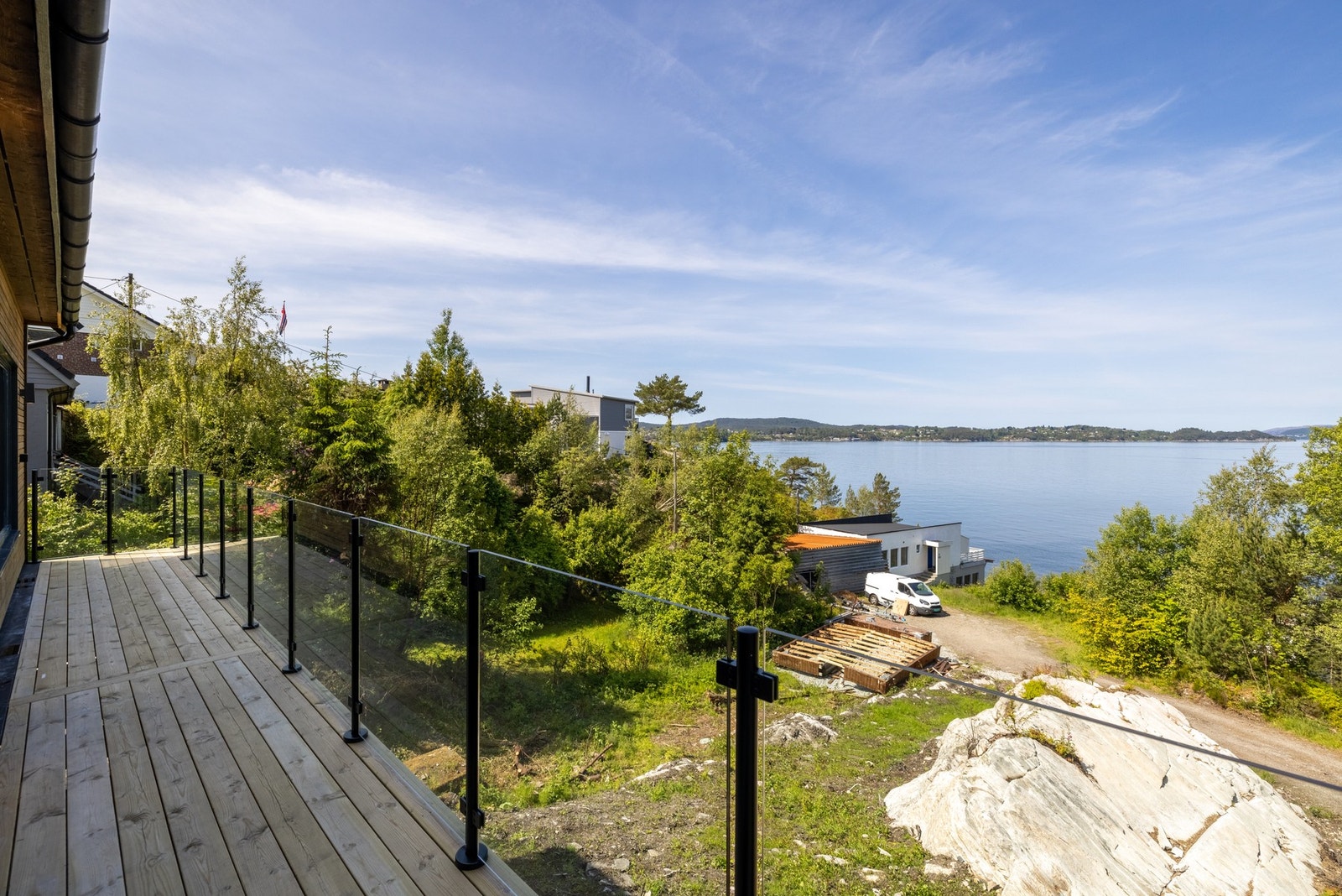 Her kan man nyte den fantastiske utsikten. Galleribilde