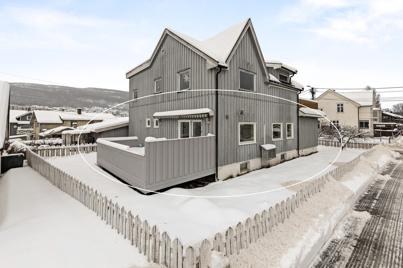 Velkommen til Buskerudveien 160 - Presentert av Hossein v. EIE eiendomsmegling Galleribilde