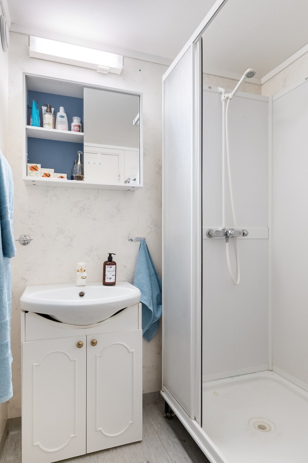 Våtrommet har behov for full oppgradering, da det ikke fremstår helt tett Galleribilde