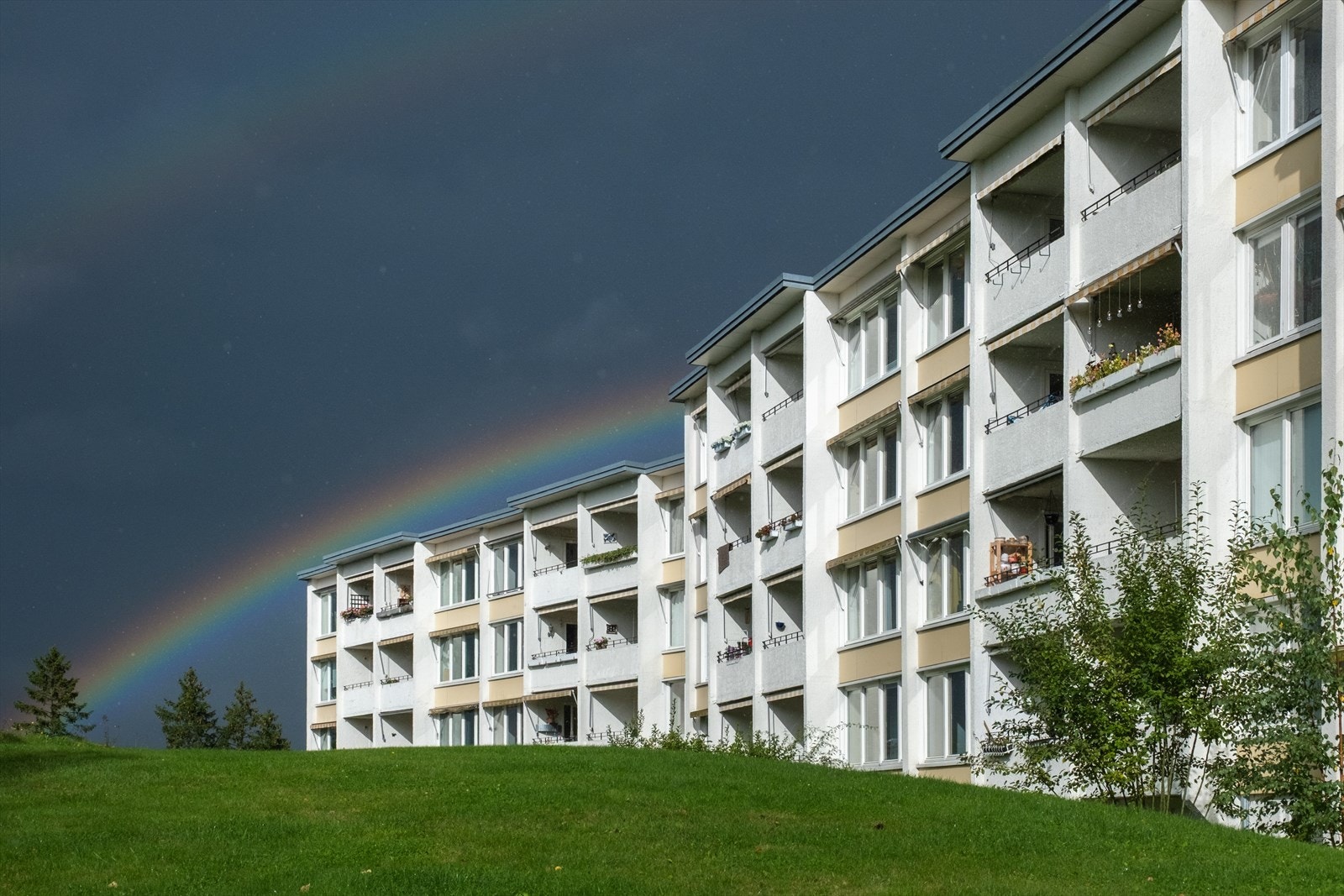 Attraktiv beliggenhet nær Sandvika sentrum, sjøen og flotte turområder. Galleribilde