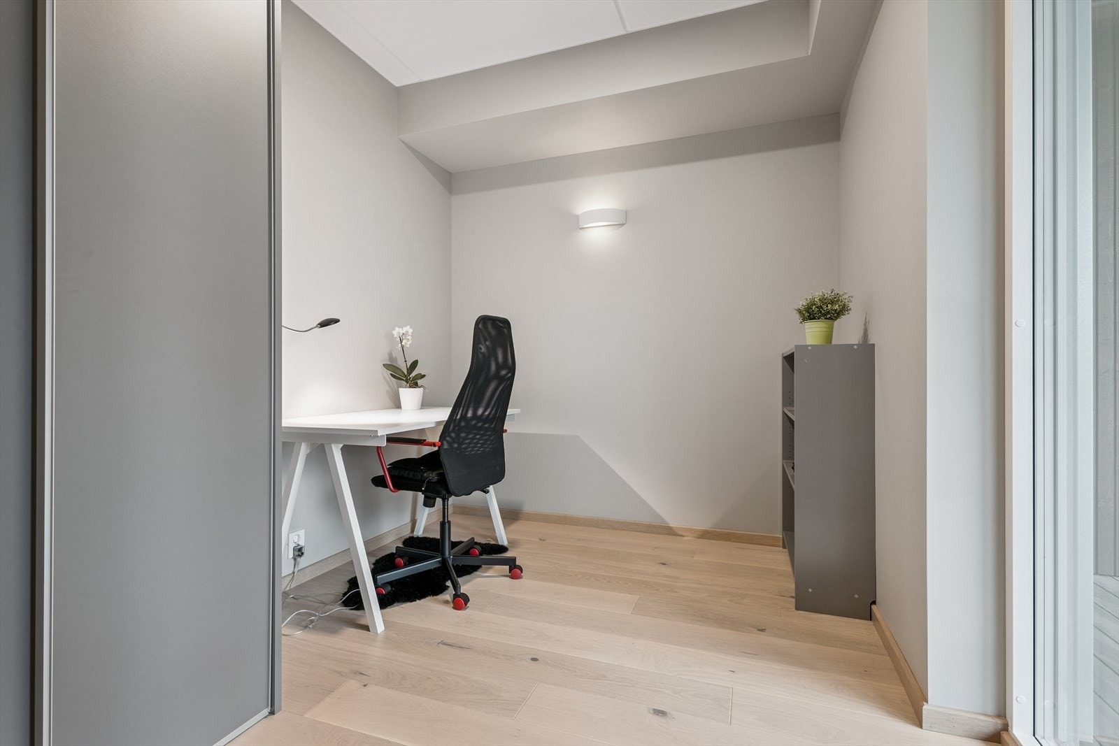 Det andre soverommet er fleksibelt og kan fint innredes som kontor, gjesterom eller barnerom. Galleribilde