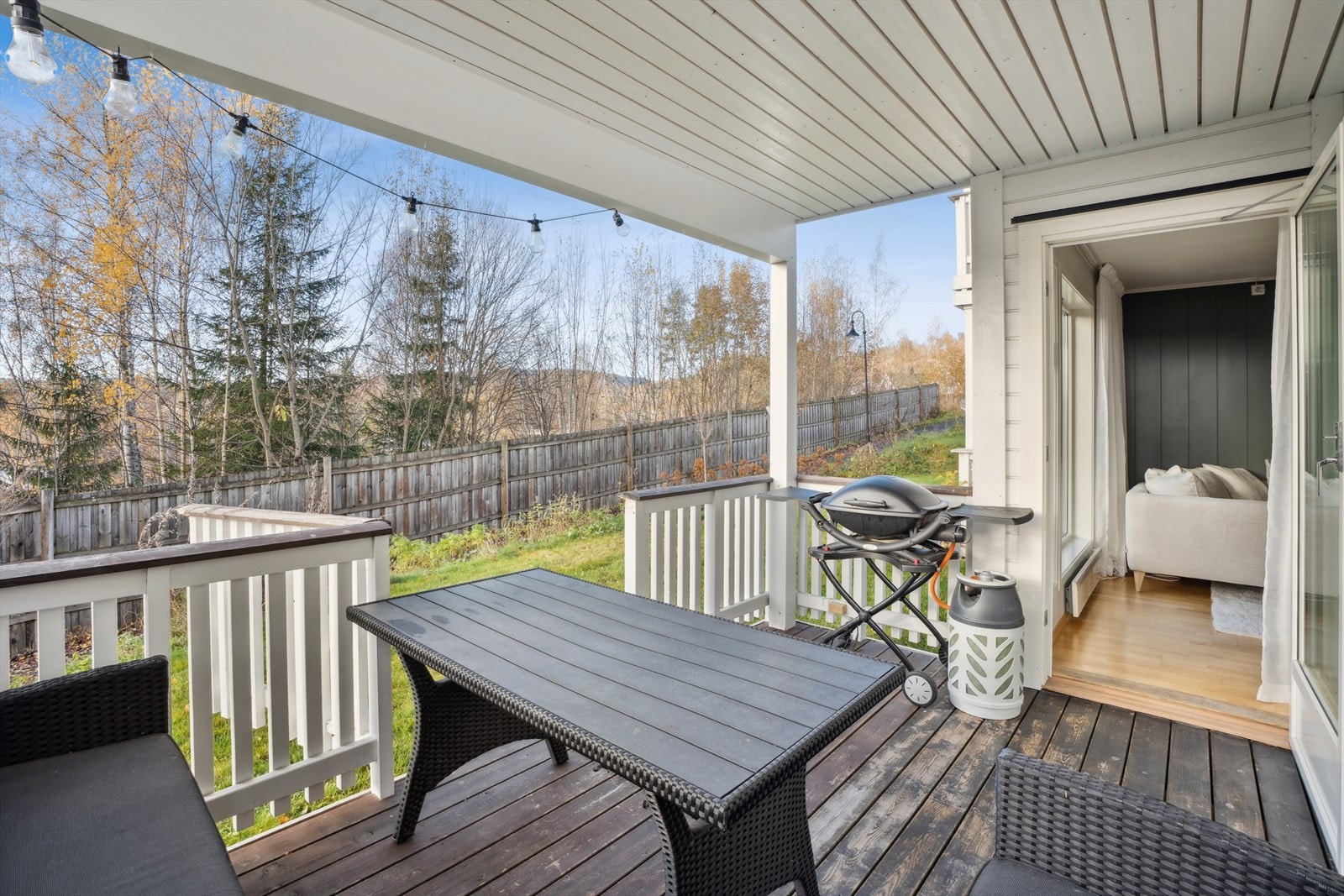 Fra terrassen er det adkomst til felles uteområde Galleribilde