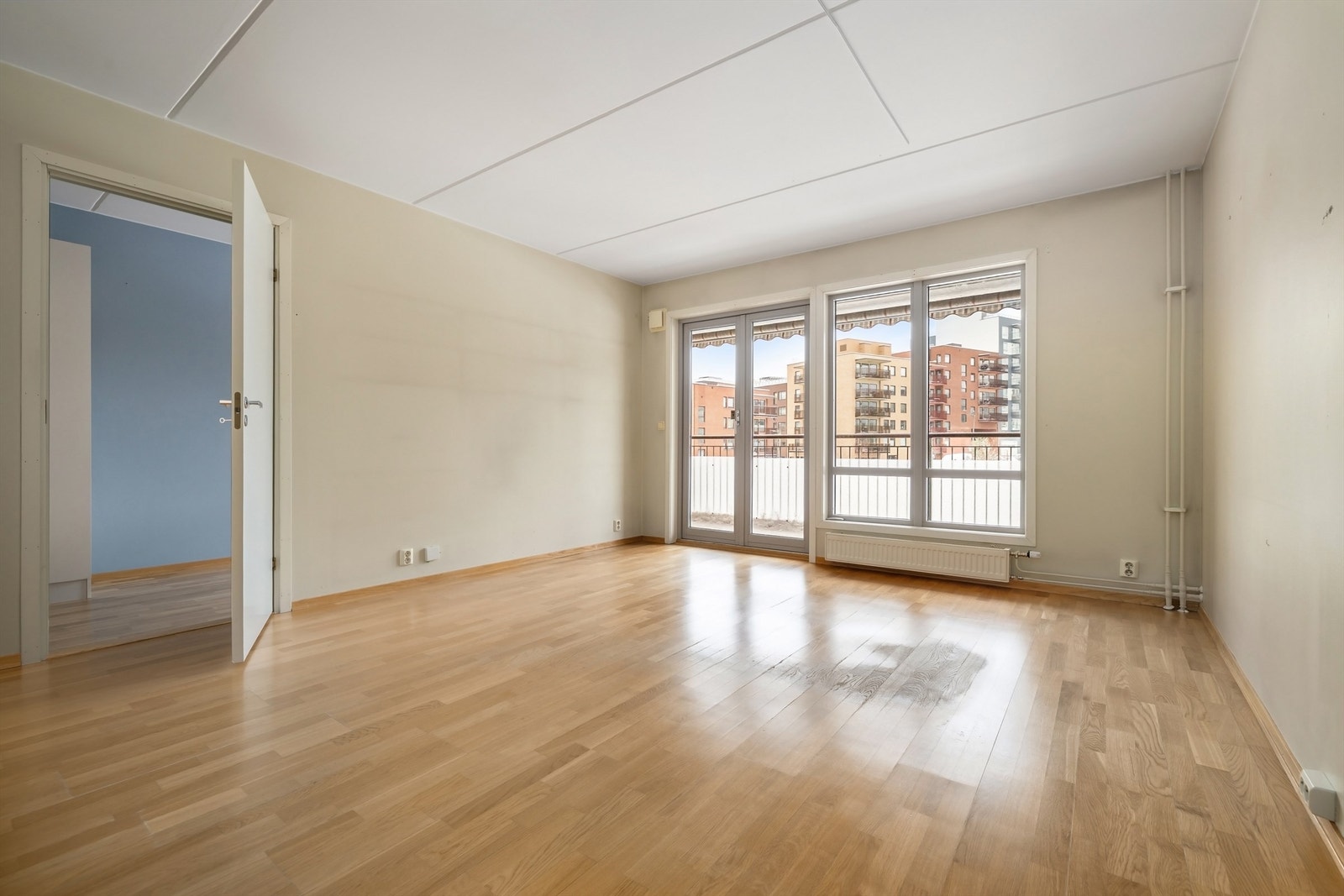 Leiligheten har behov for oppussing for å møte 2026 standard, så her kan du med andre ord skape ditt drømmehjem! Galleribilde