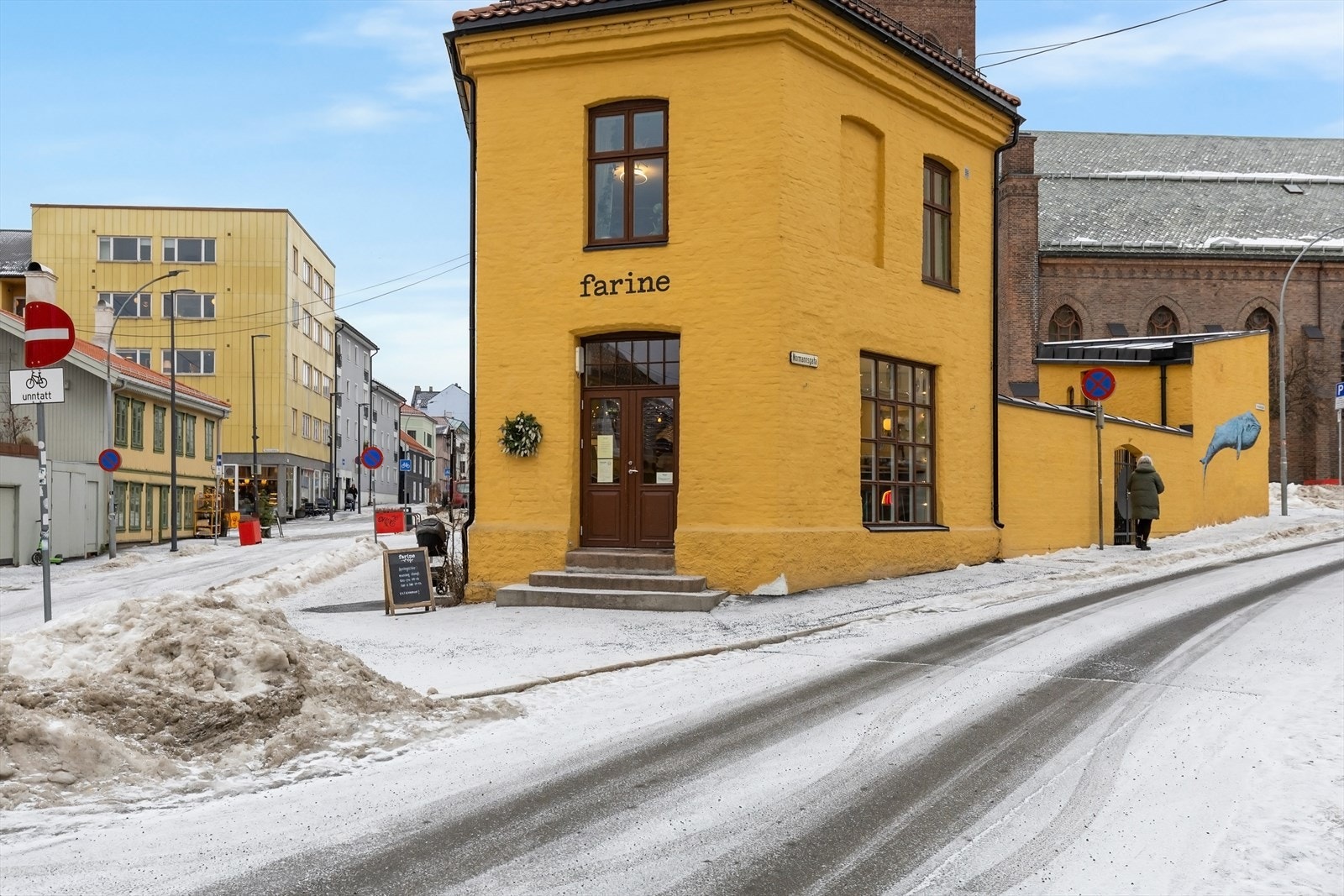 Farine bakeri og spiseri ligger i hjertet av Kampen, ved Thorbjørn Egners plass. Galleribilde