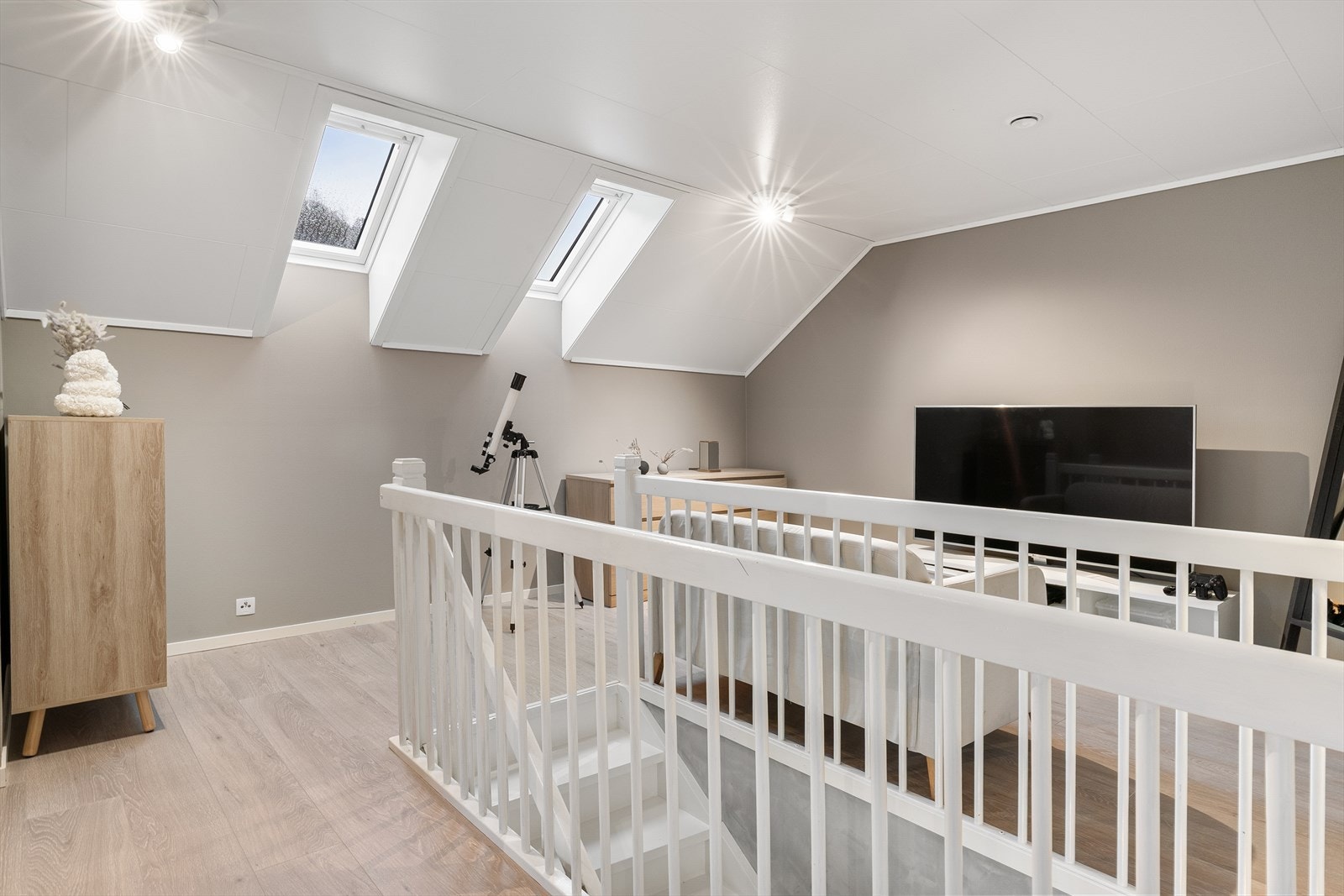 Loftstue på 20,9 kvm. Galleribilde