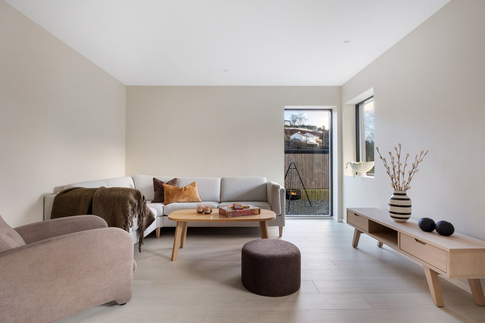 Lyse og tidsriktige farger sørger for en lun atmosfære. Galleribilde