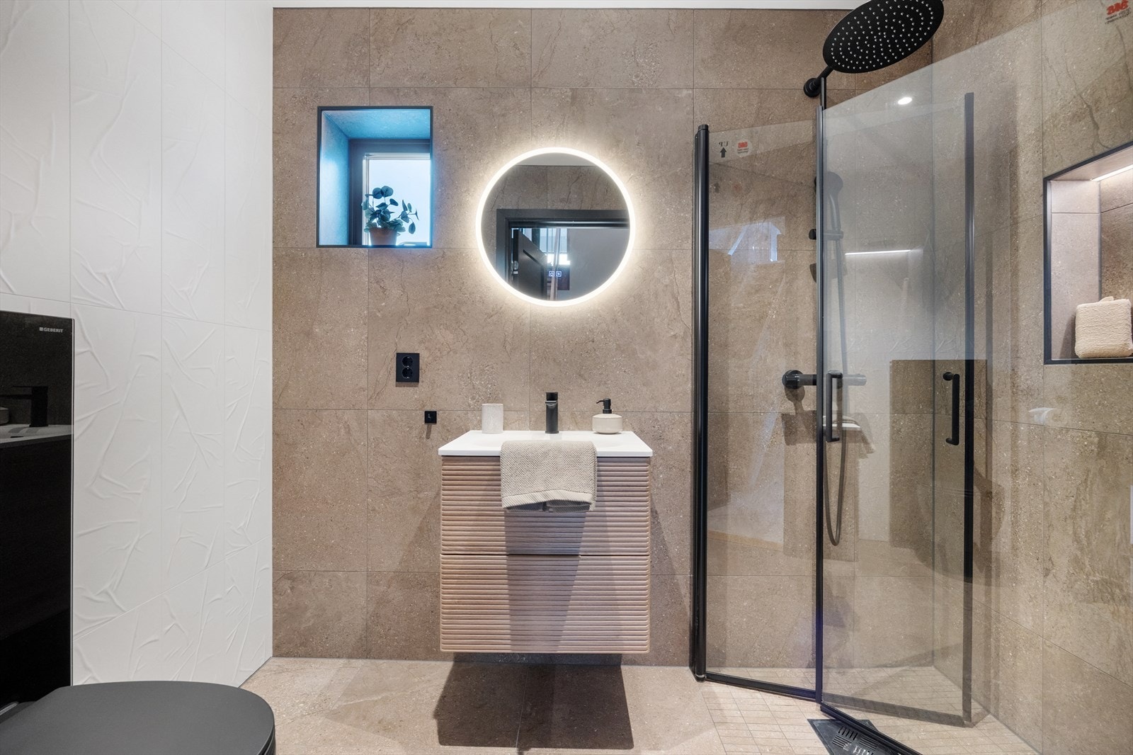 Boligens andre bad. Galleribilde