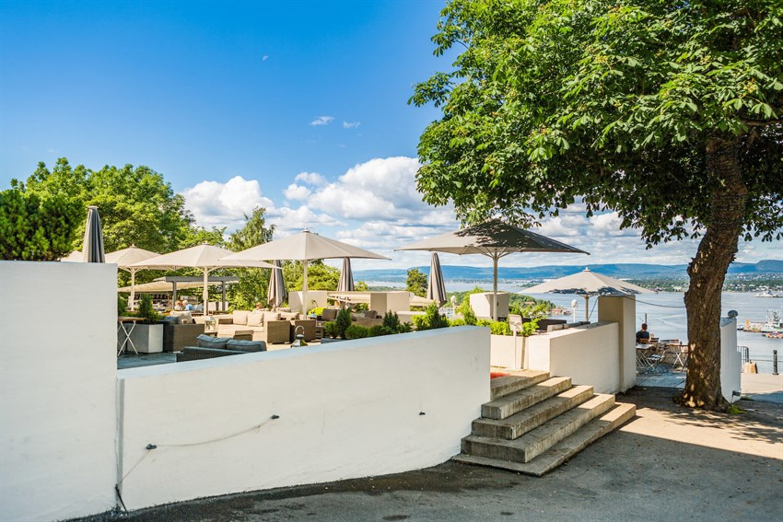 Ekebergrestauranten byr på Oslos kanskje flotteste utsikt. Galleribilde