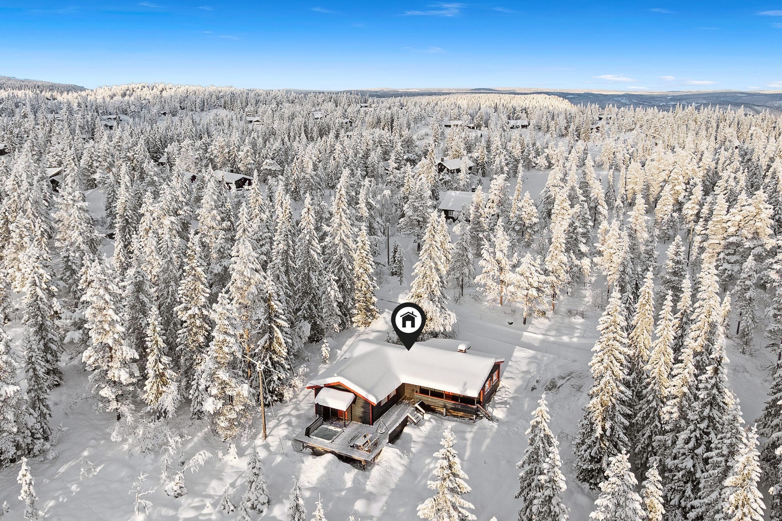 Skrim er Norges minste fjellkjede og har gode tur- og skimuligheter i et området på 500-800 moh. Galleribilde