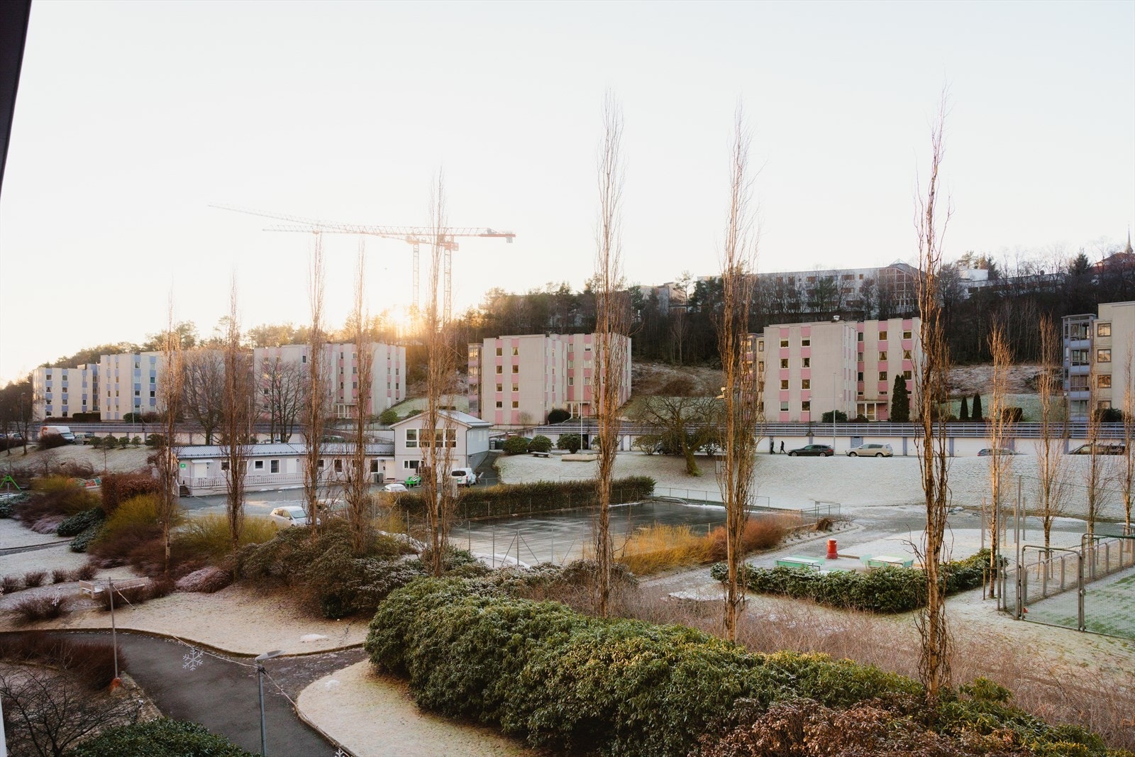 Bussholdeplassen ligger like ved, og med bil tar det kun ca. 10 minutter til Bergen sentrum Galleribilde