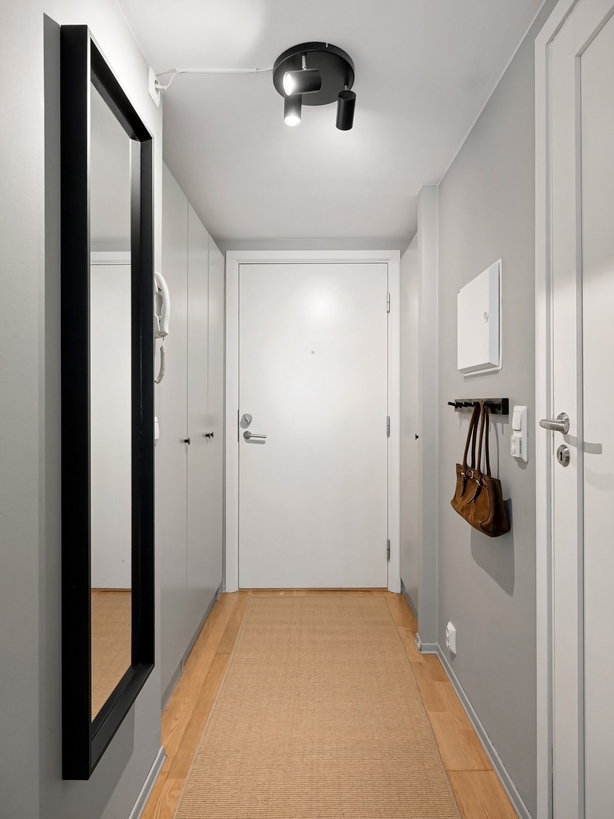 Velkommen inn til en hyggelig visning! Galleribilde