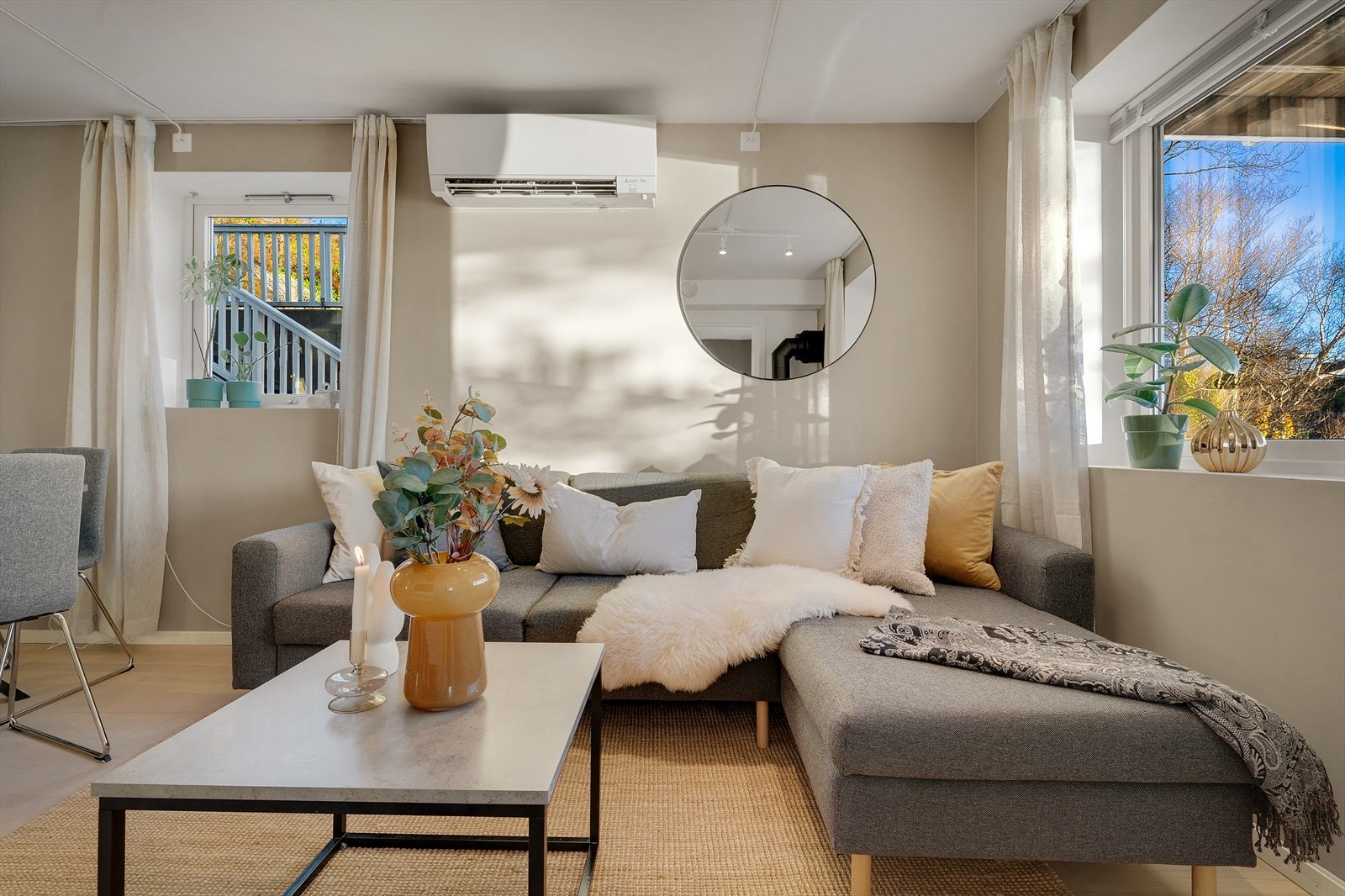 Lys og trivelig stue Galleribilde