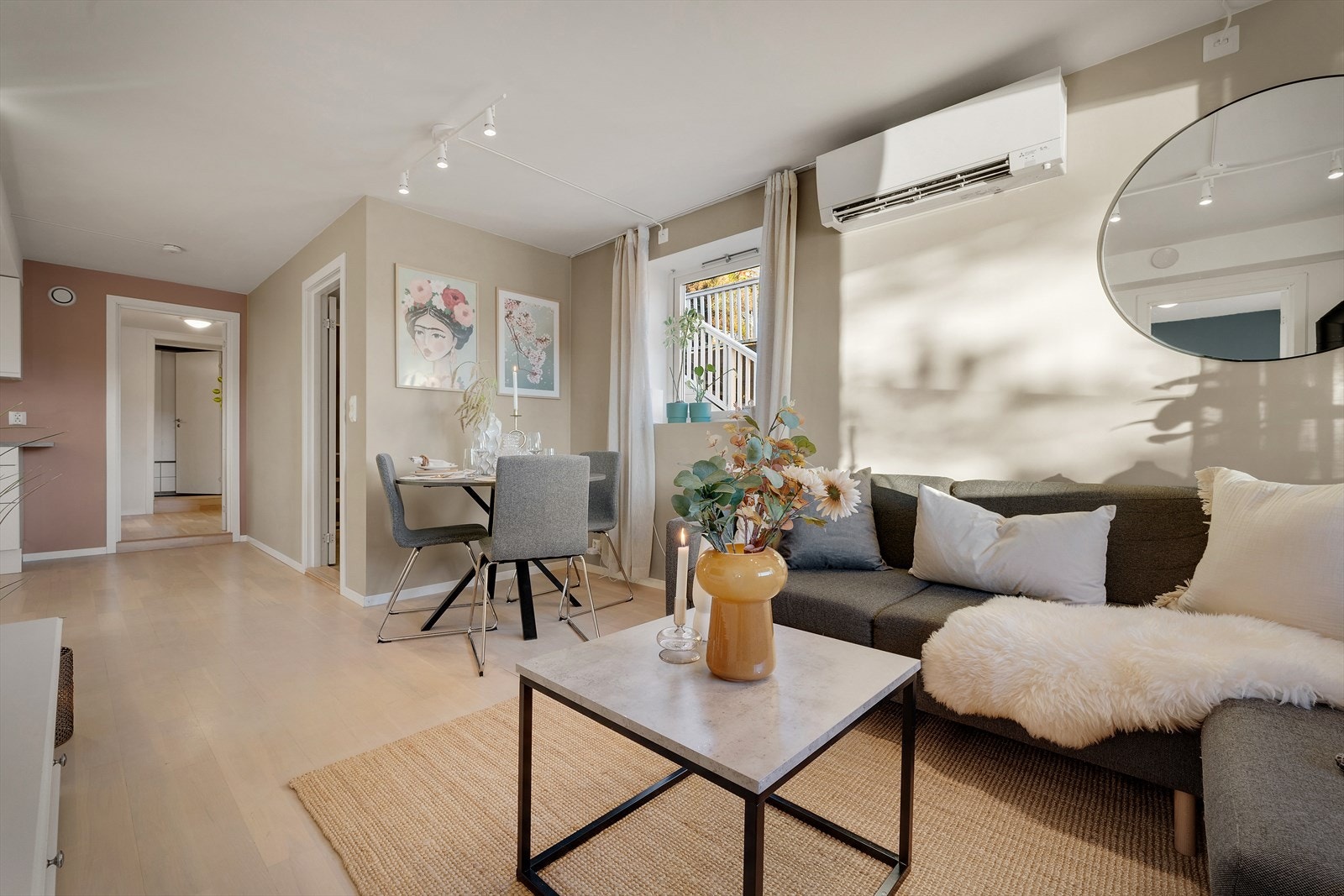 Velkommen til Kollevågvegen 133 A - Presentert av Eiendomsmegler Norge v/ Tom Rosenlund Galleribilde