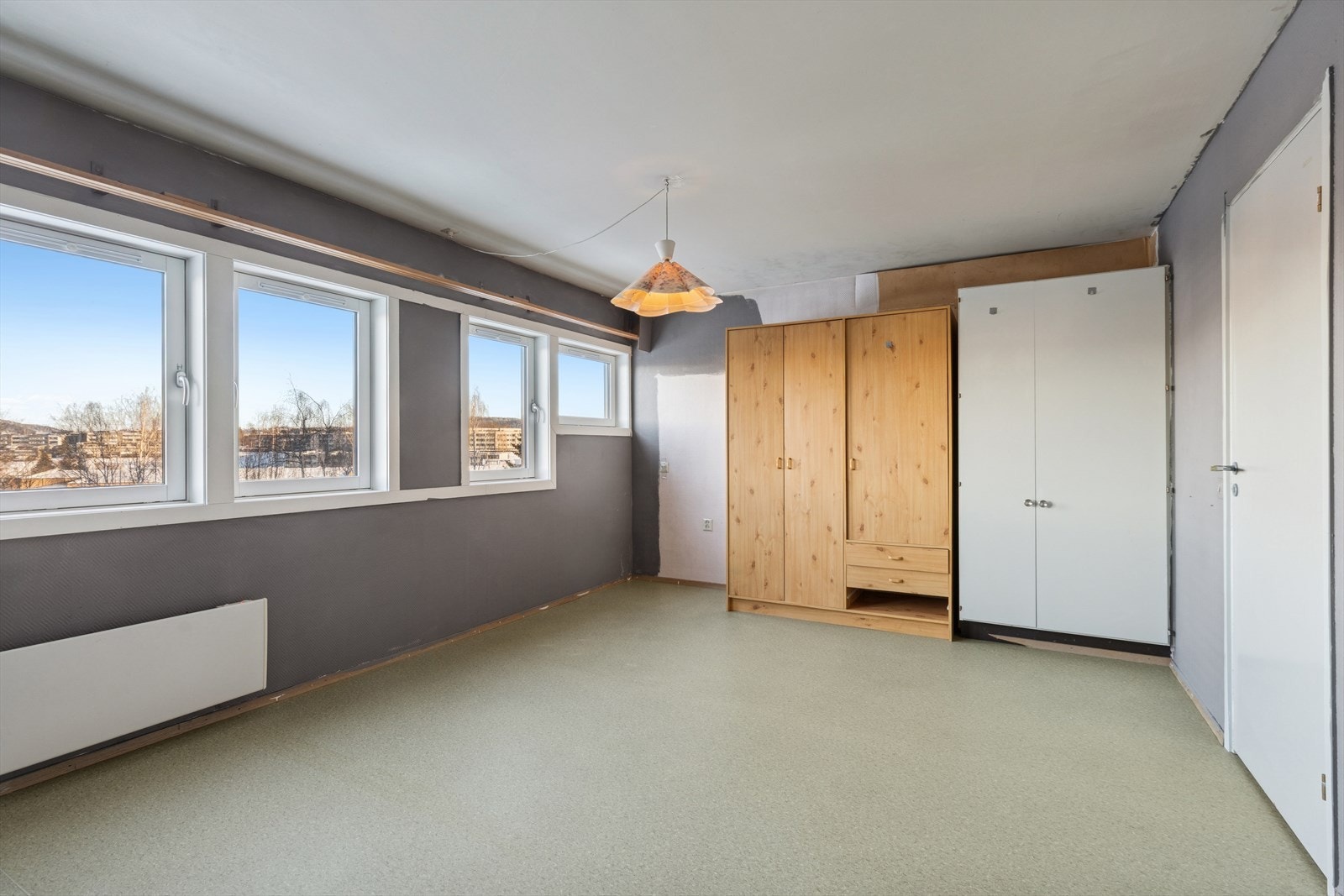 Leiligheten har 3 soverom av god størrelse Galleribilde