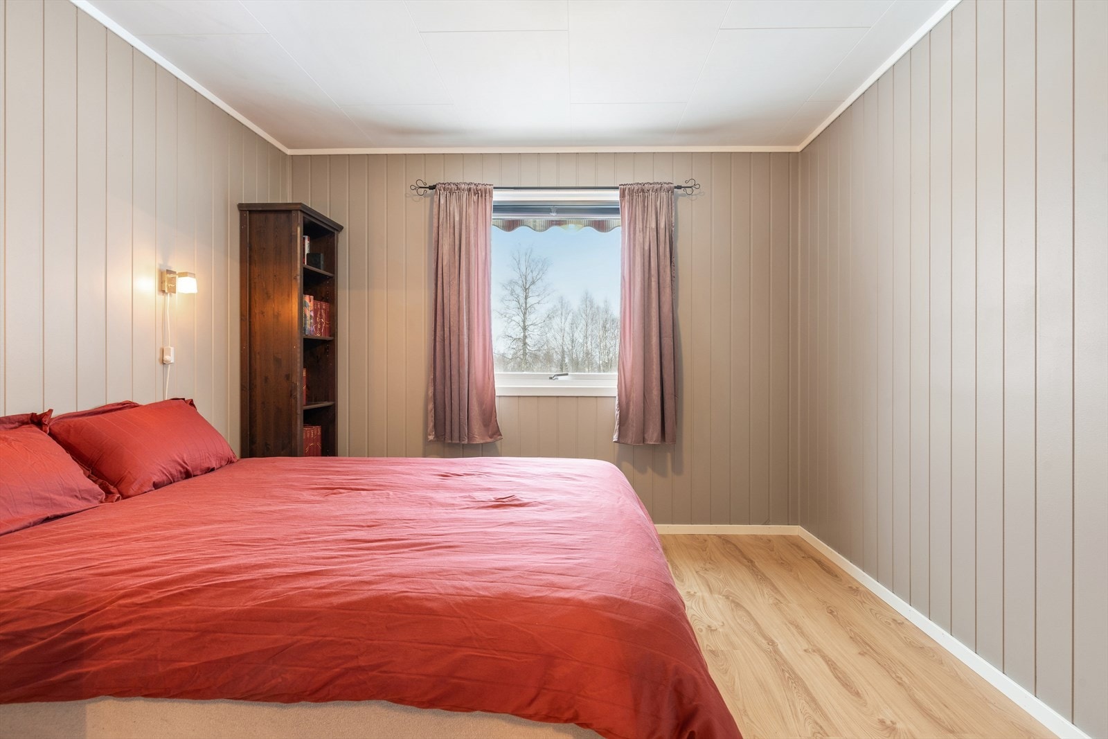 Rommene er overflateoppusset i nyere tid. Galleribilde