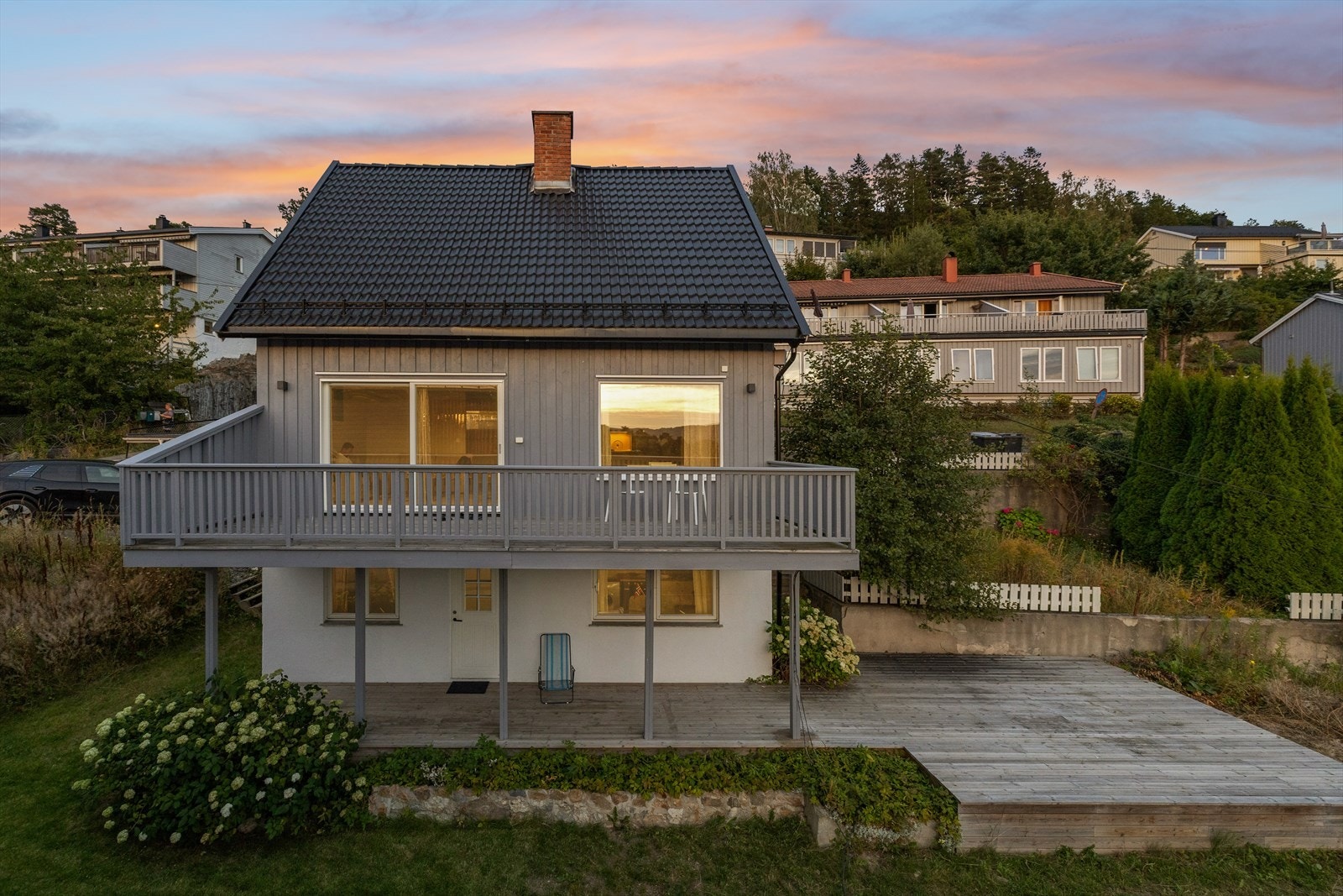 Huset er fra 1965 og er betydelig oppgradert de siste årene (2022-2024). Galleribilde