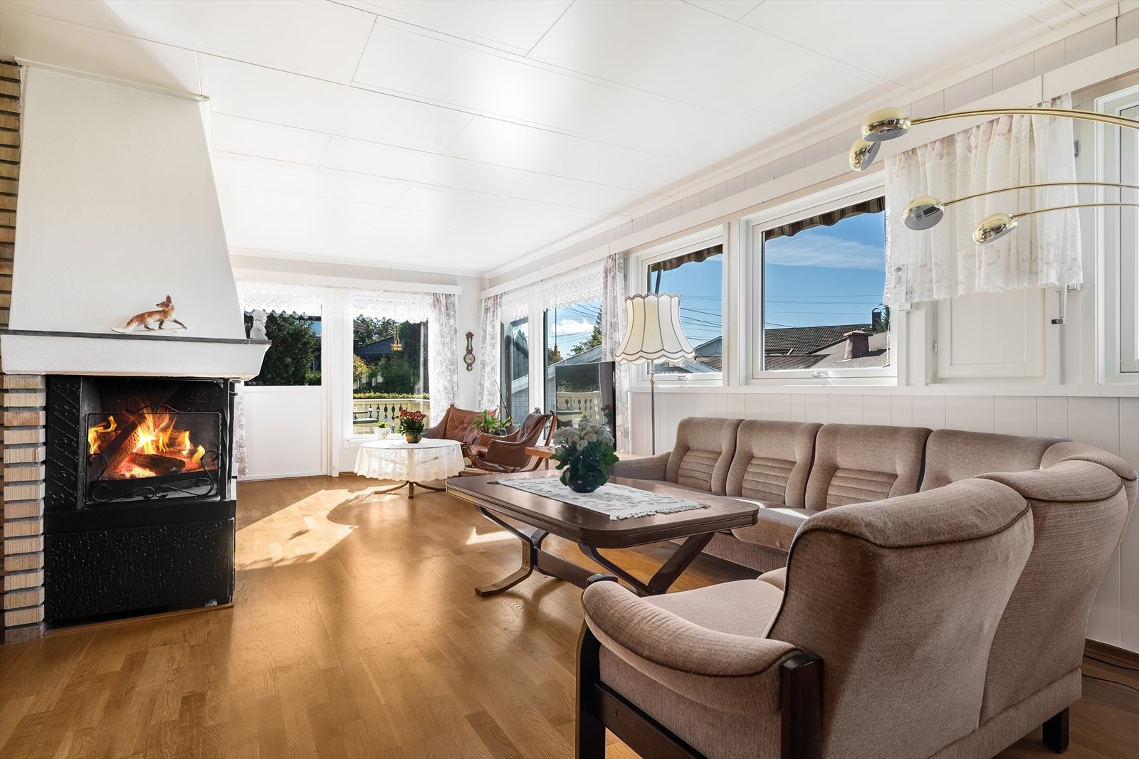 Fra stuen er det utgang til terrasse Galleribilde