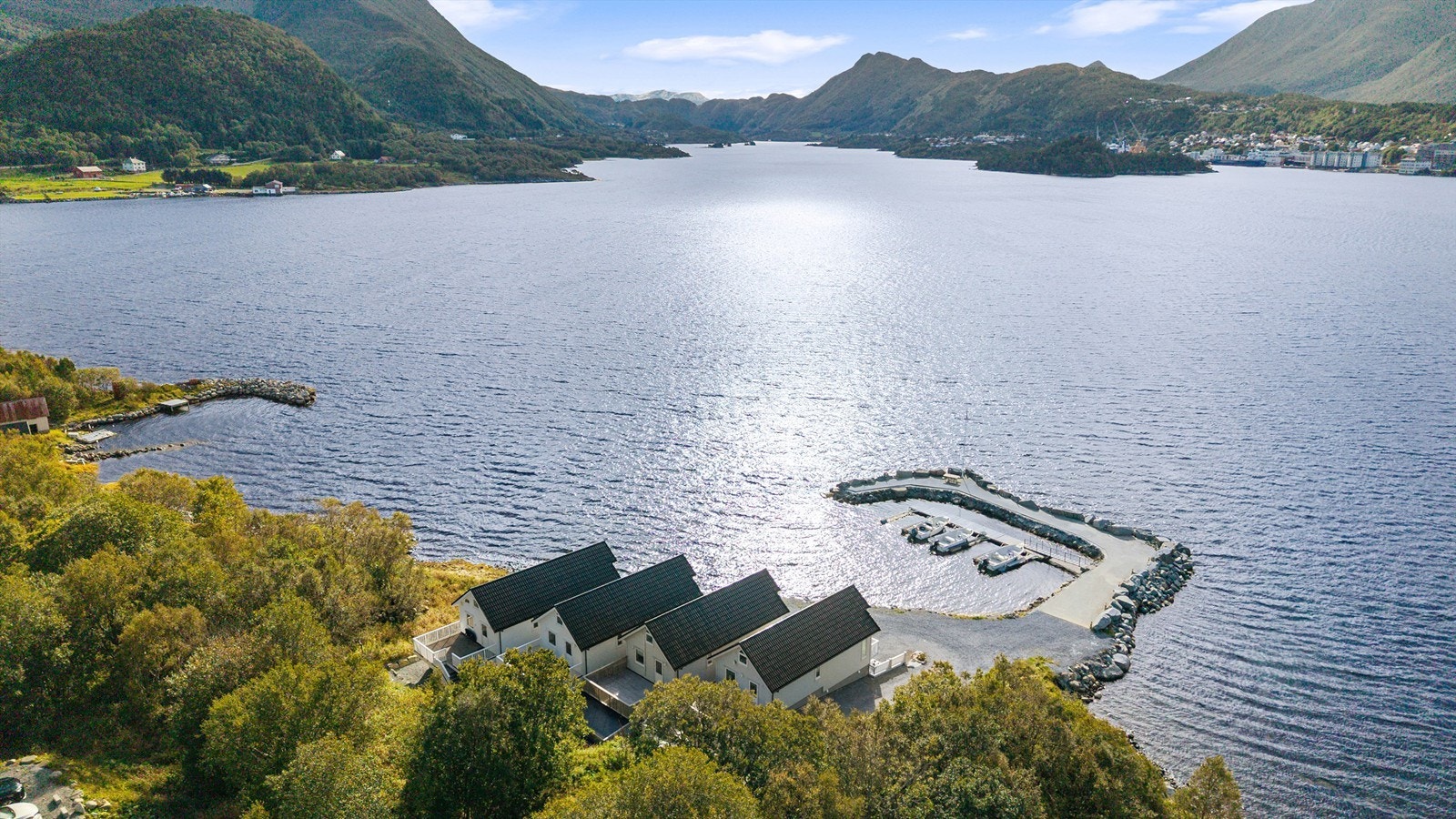 Dronebilde inn Samfjorden Galleribilde