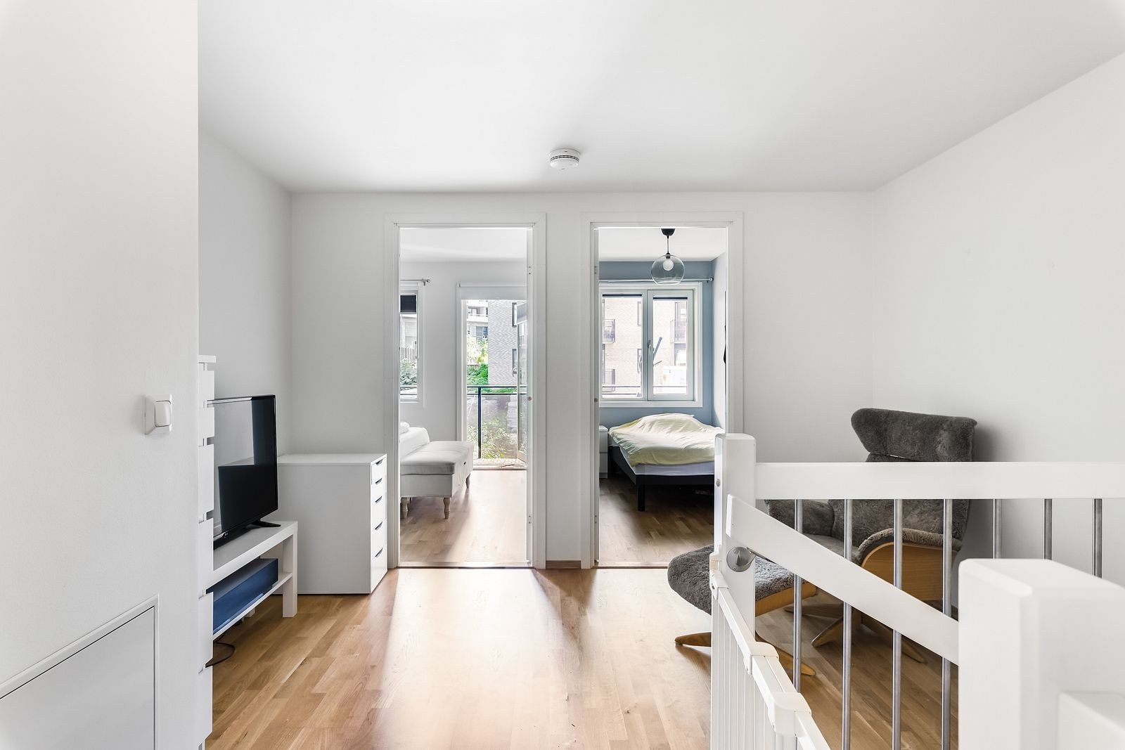 Hyggelig Tv-stue i 2. etasje Galleribilde